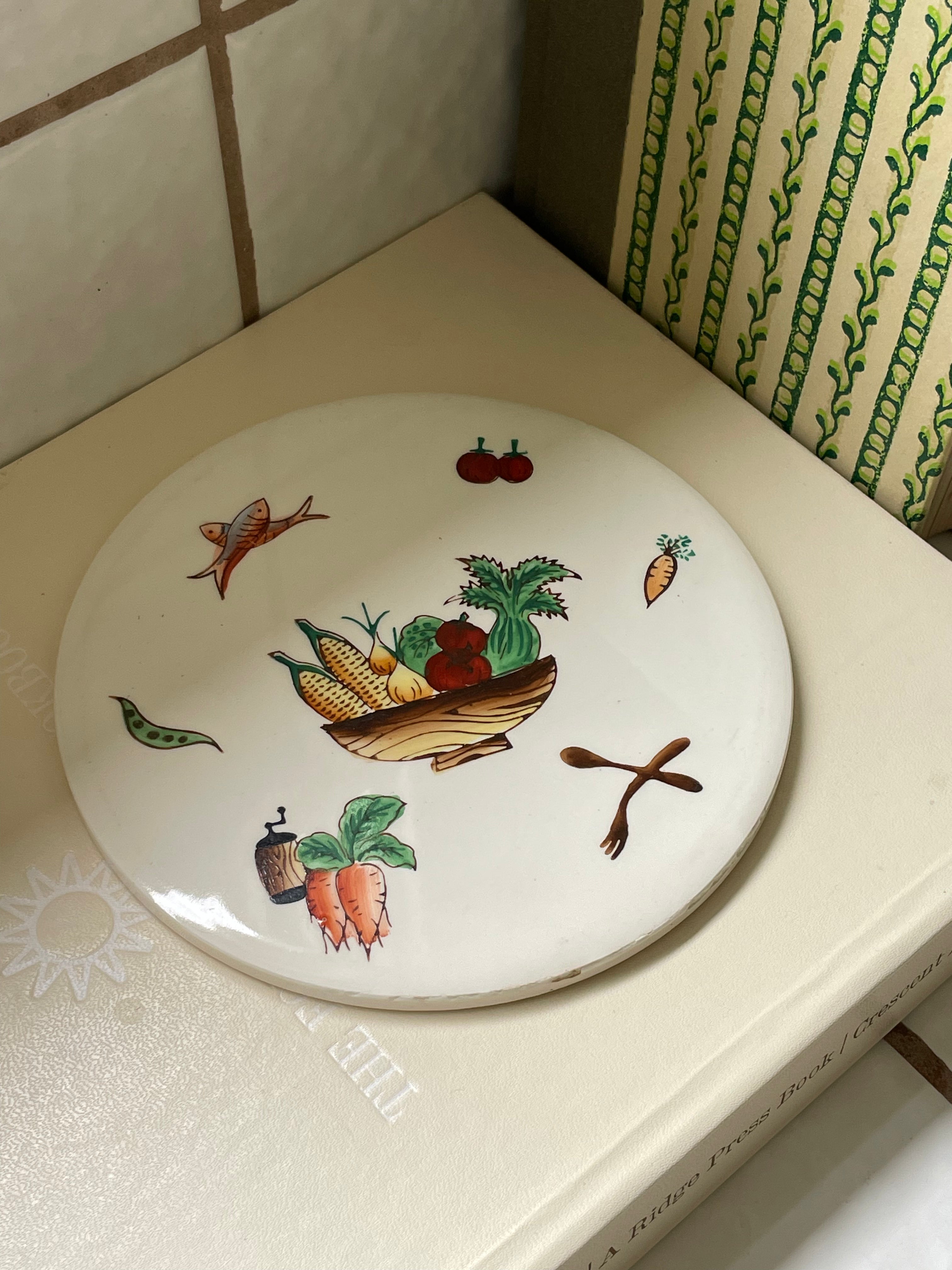 Nature's Bounty Party Trivet