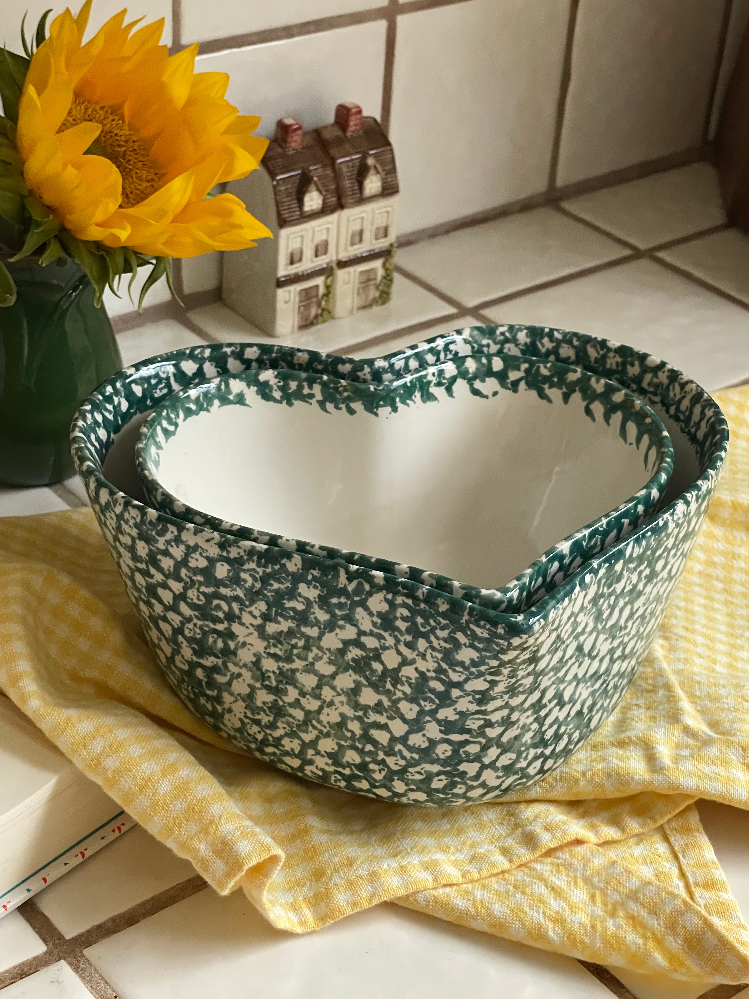 Hawthorne Heart-Shaped Nesting Bowls
