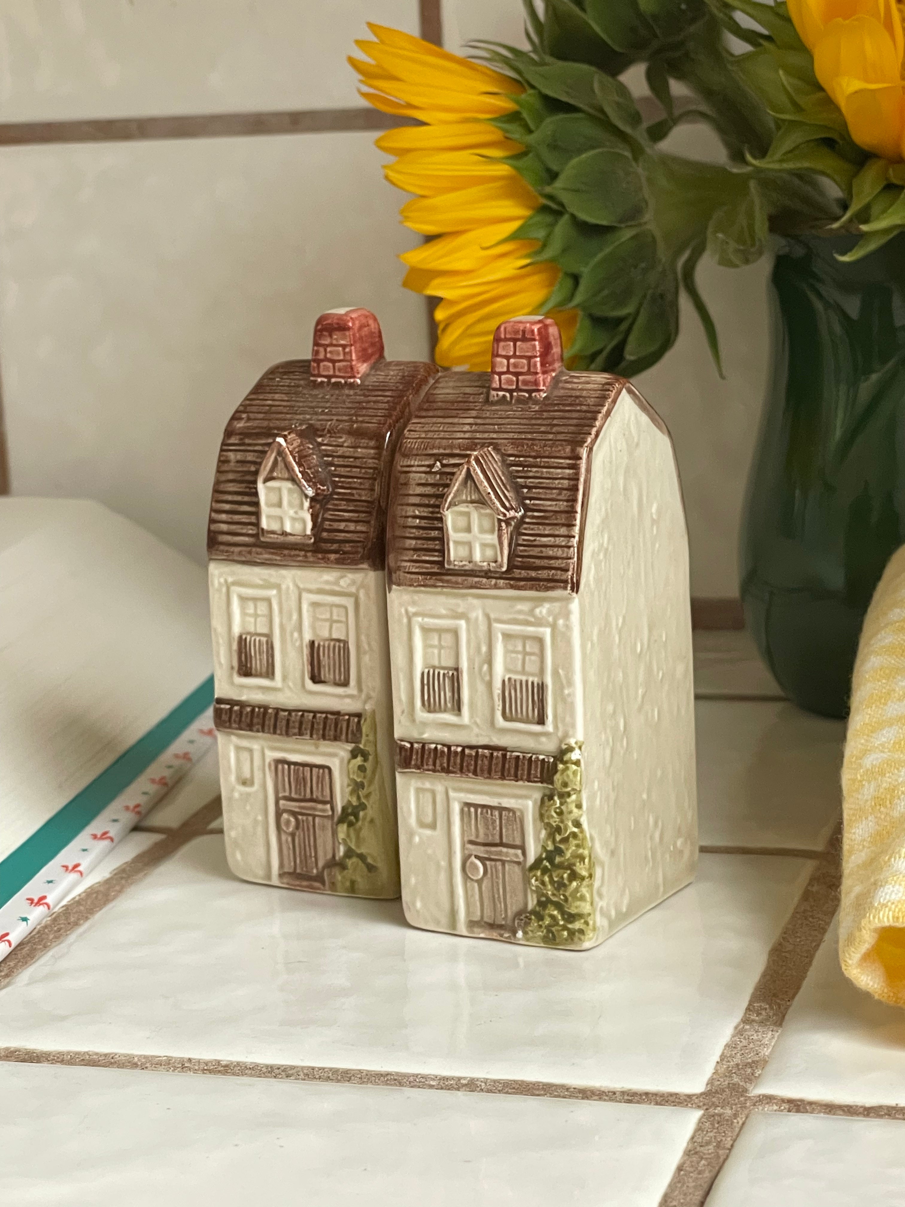 Country House Salt & Pepper Shakers