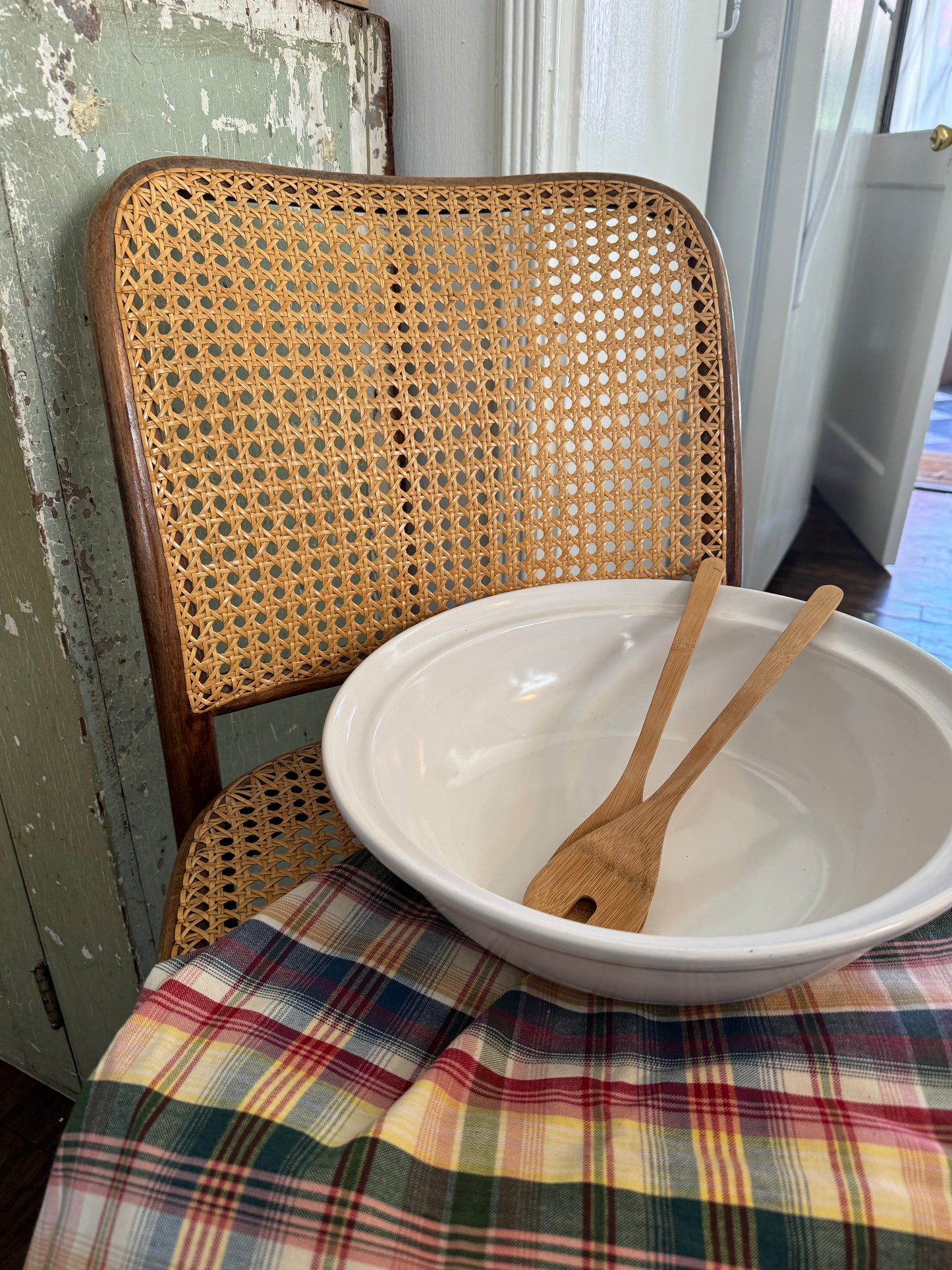 White Dove Serving Bowl