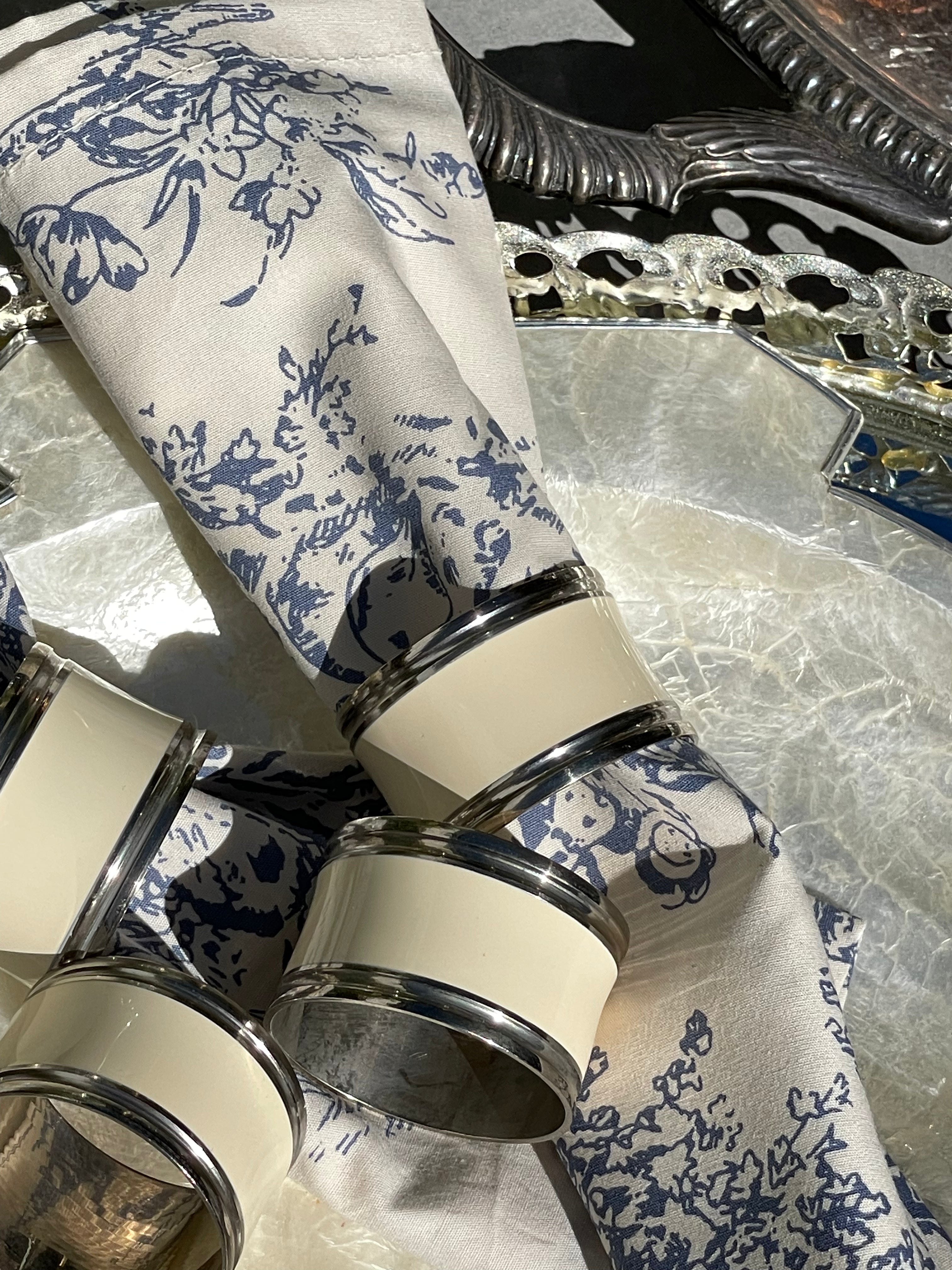 Maison L’Amour Napkin Rings, Set of 4