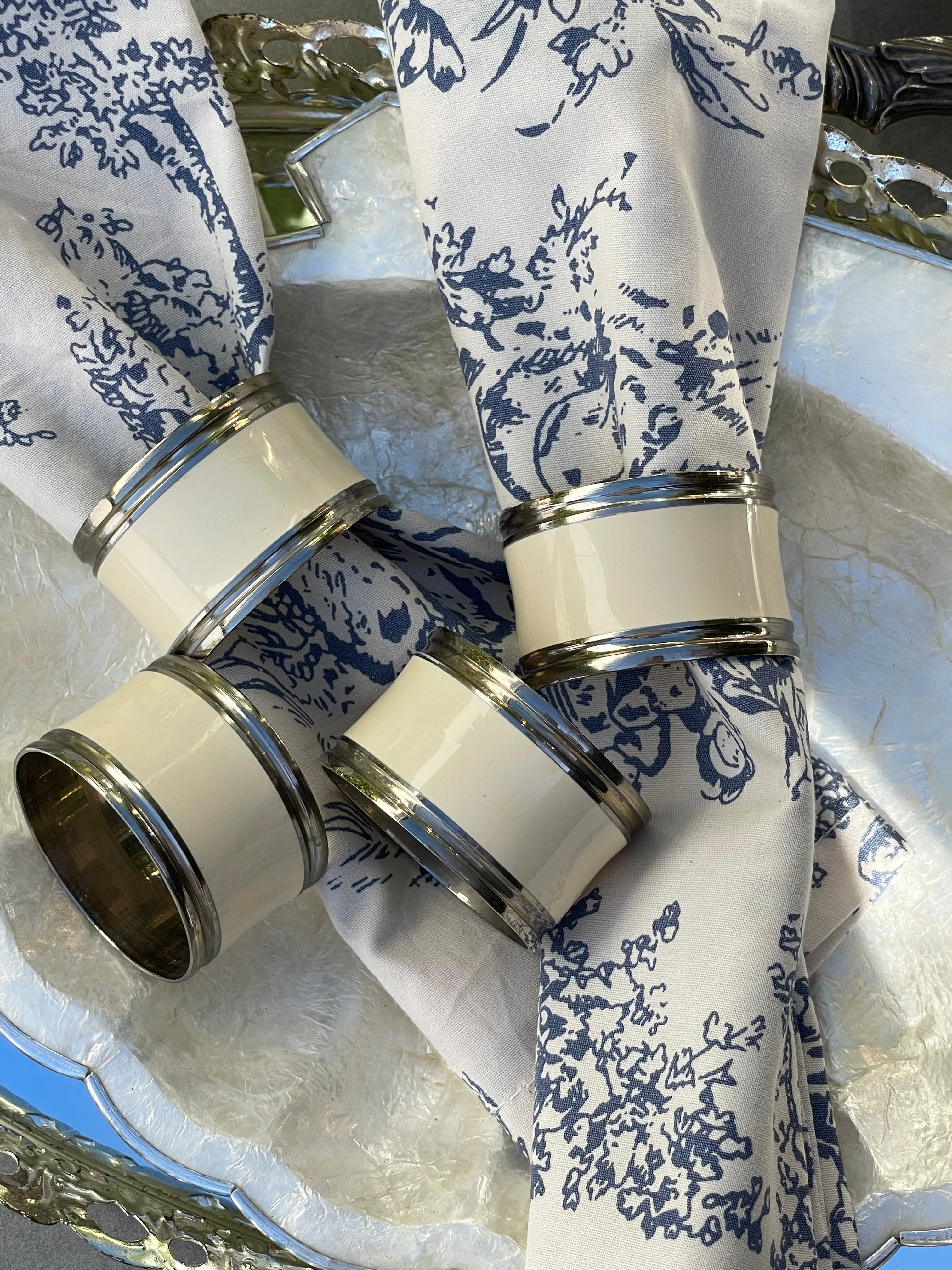 Maison L’Amour Napkin Rings, Set of 4