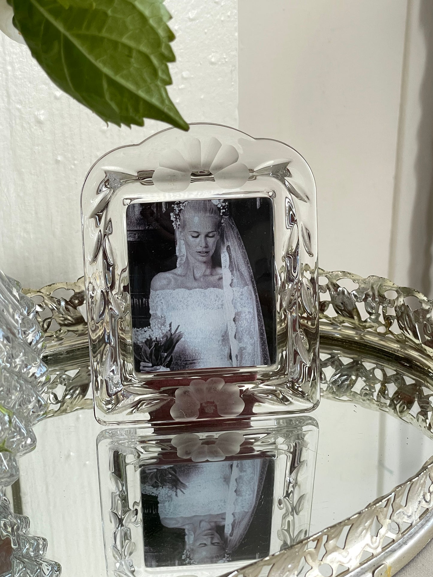 Claudia Etched Glass Photo Frame