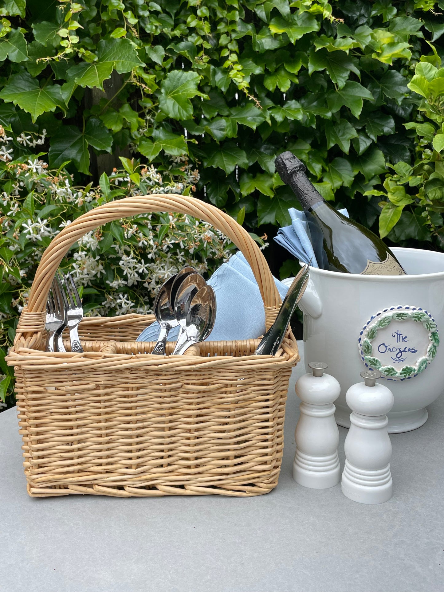 Backyard Soirée Silverware Caddy