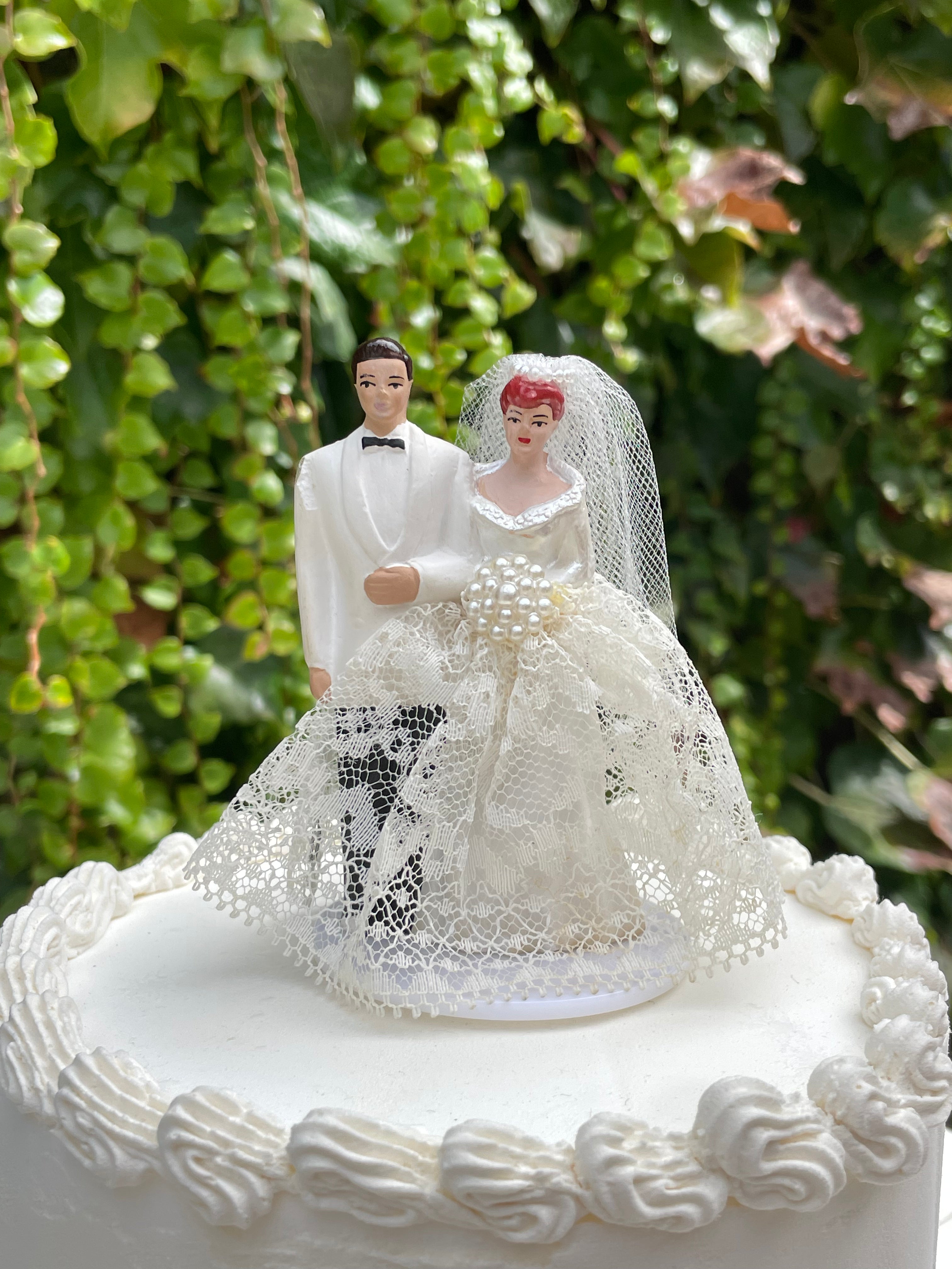Florence Vintage Cake Topper