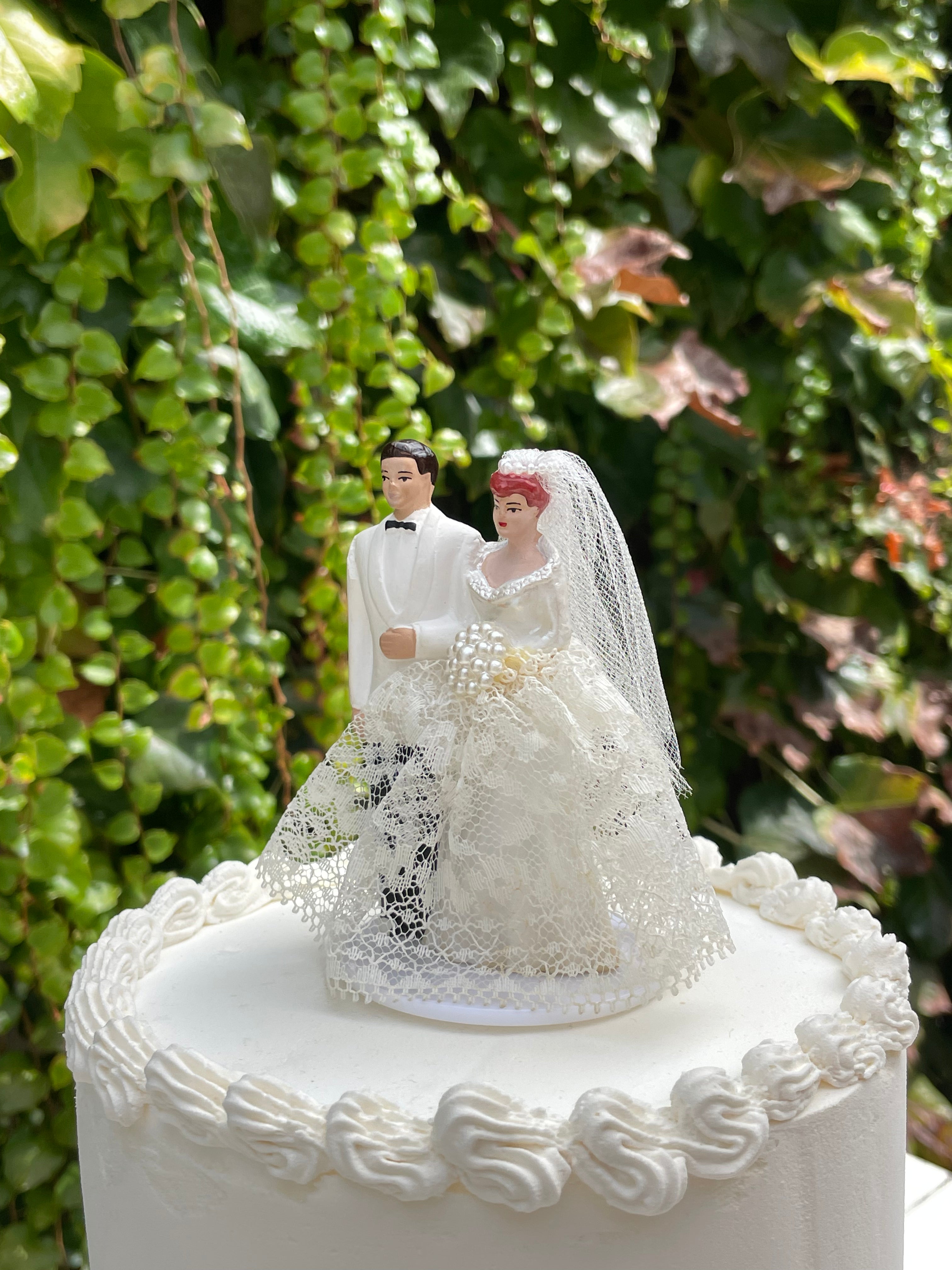 Florence Vintage Cake Topper