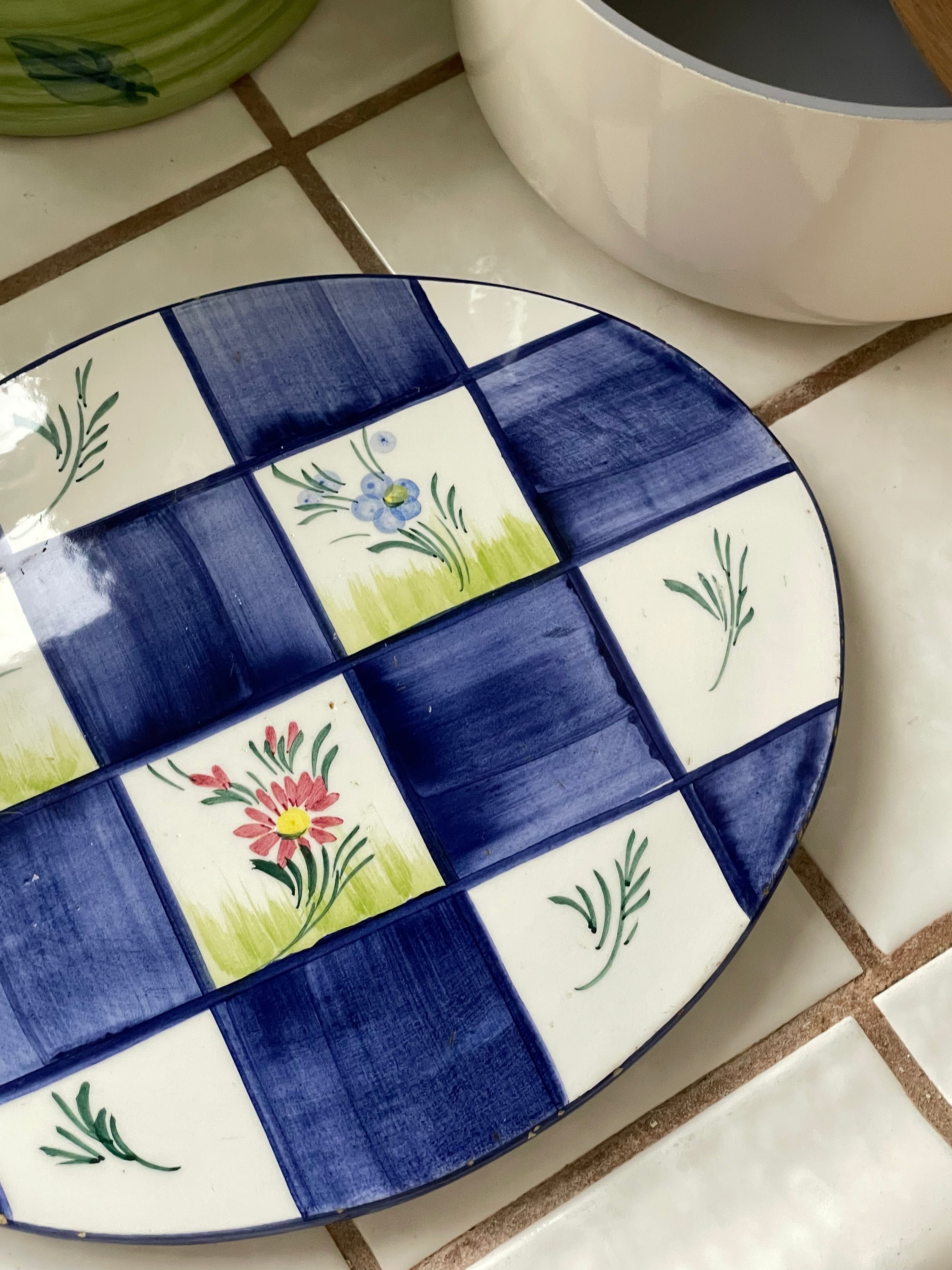Blue Blossom Trivet