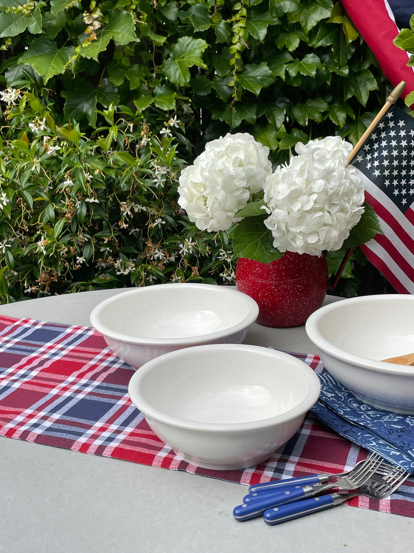 Dolly Serving Bowls, Set of 3