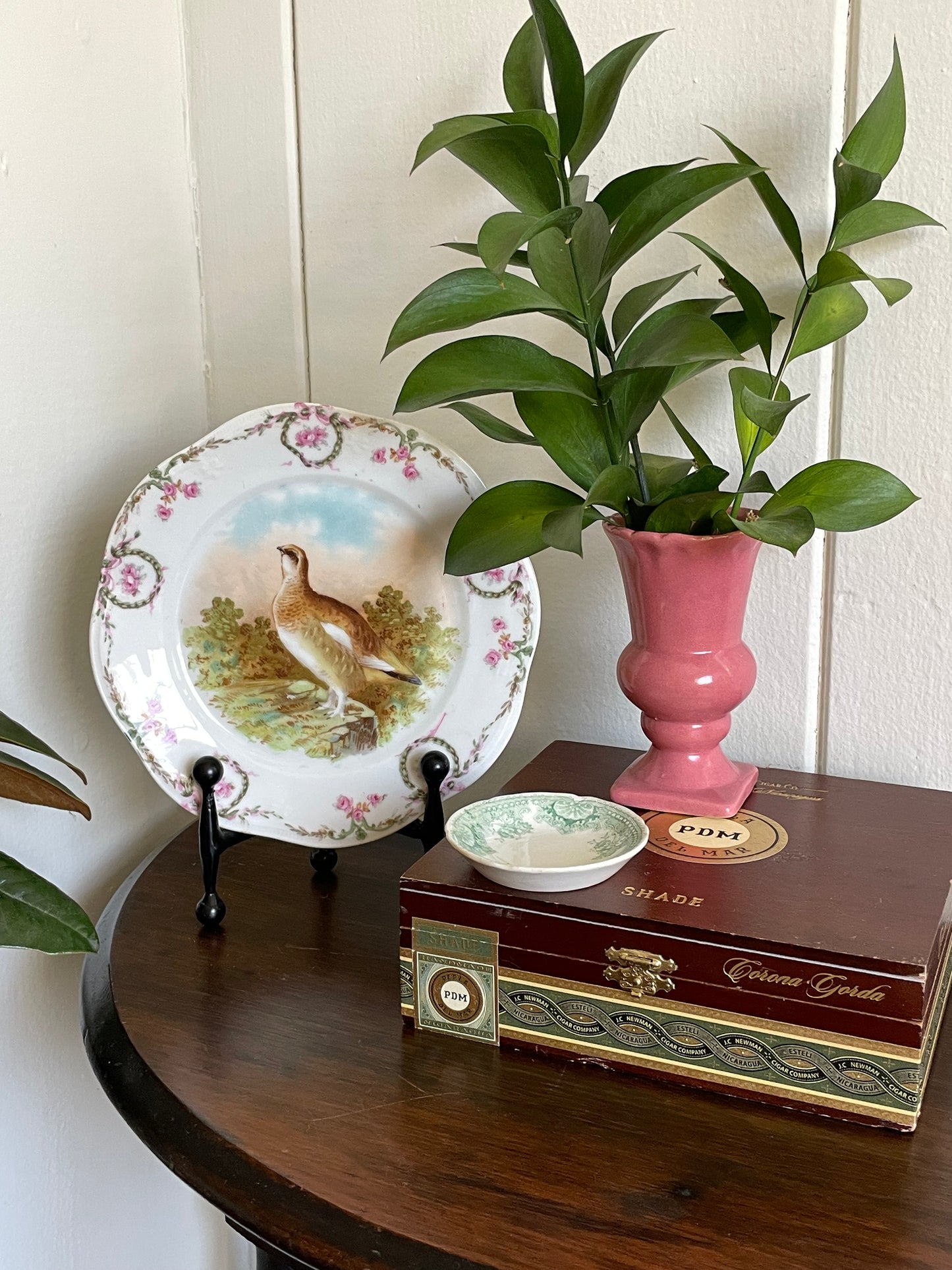 Sutton Place Mini Vase