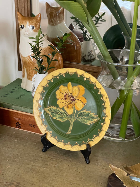 Tropical Hibiscus Decorative Plate