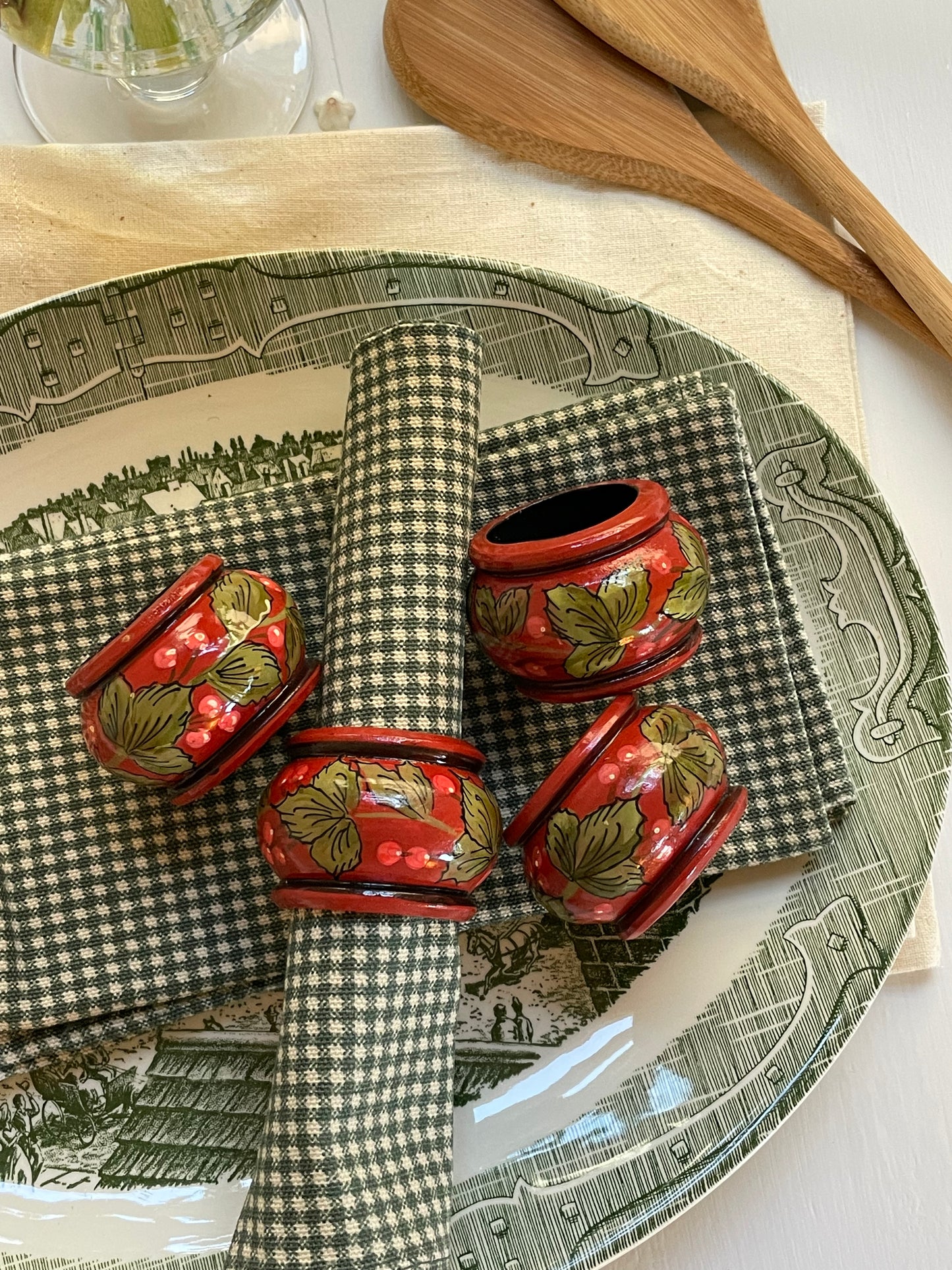 Holly Napkin Rings, Set of 4