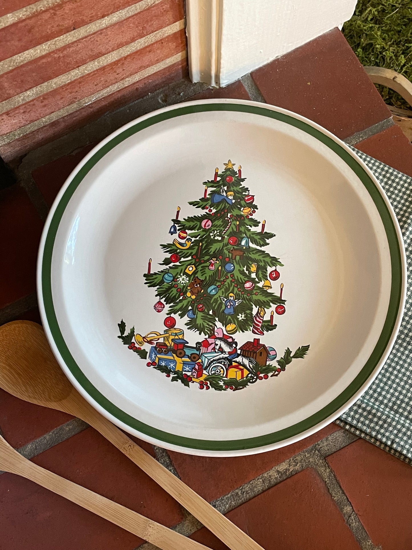 Christmas Morning Serving Plate