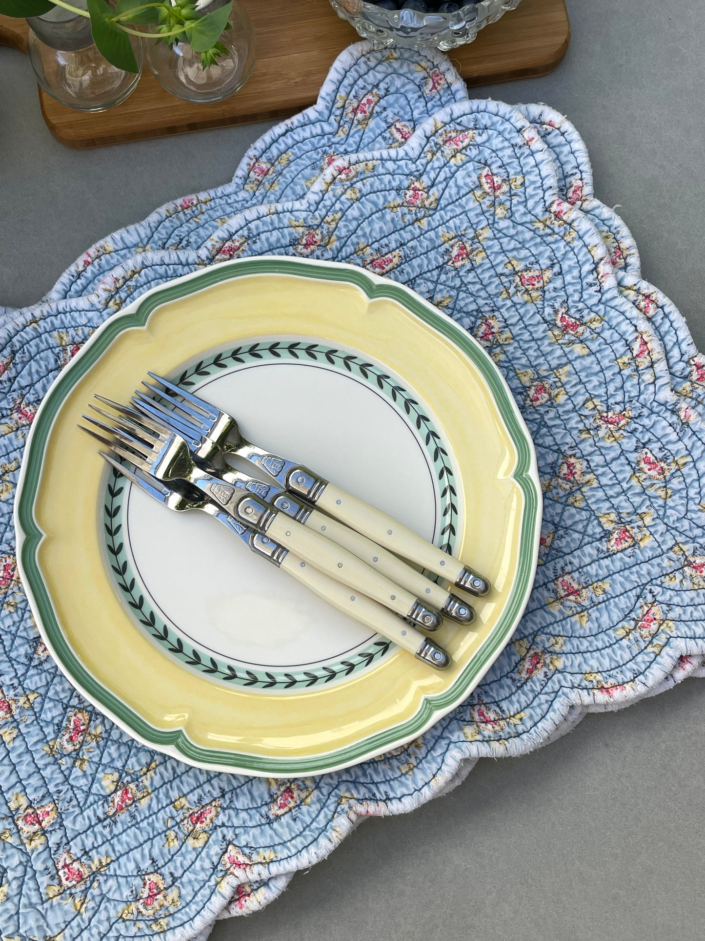 Picket Fence Vintage Placemats, Set of 4