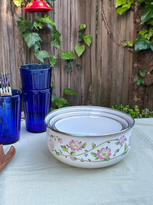 Daisy Mae Nesting Bowls, Set of 3