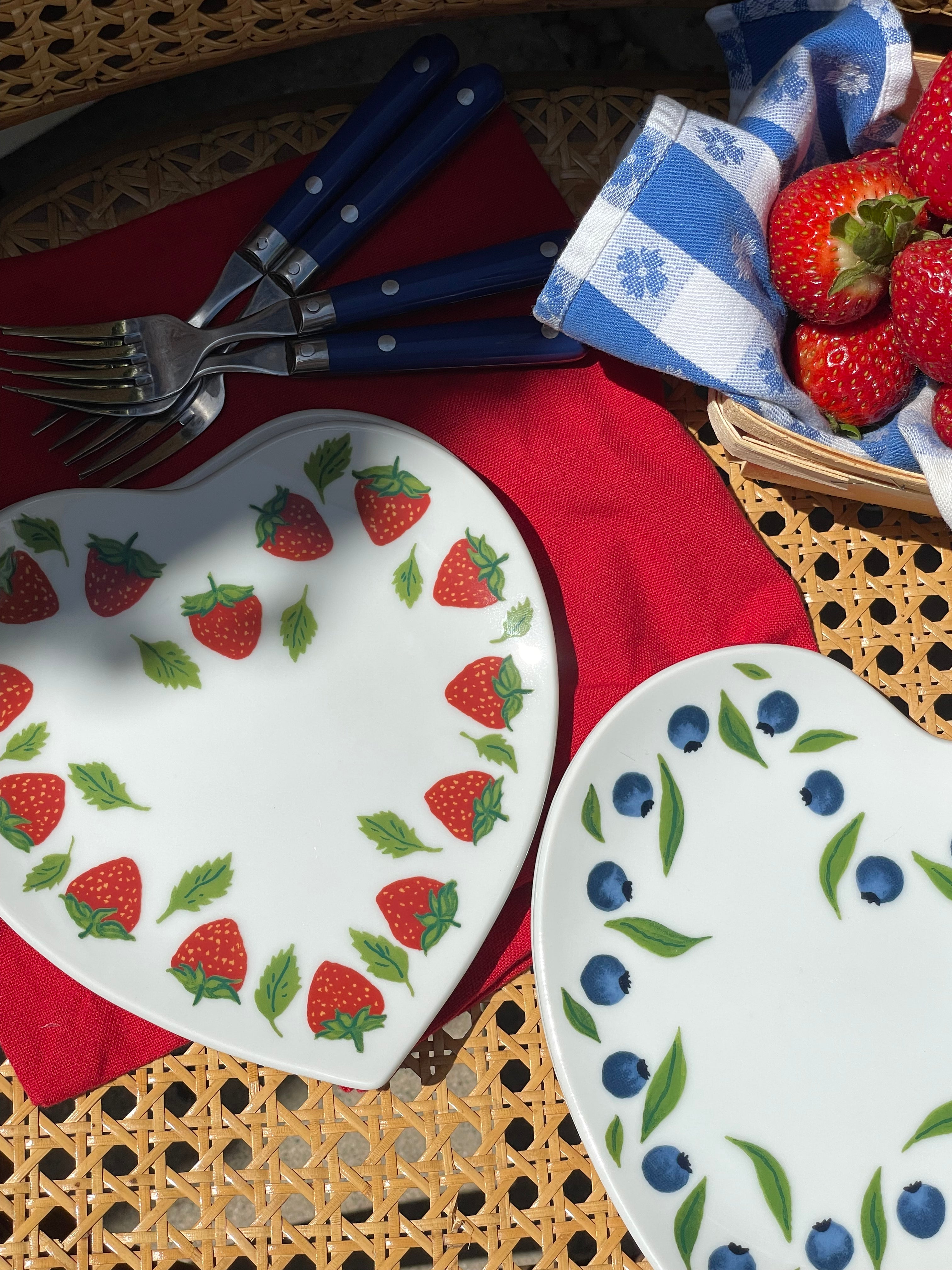 Fresh Picked Berry Plates, Set of 4