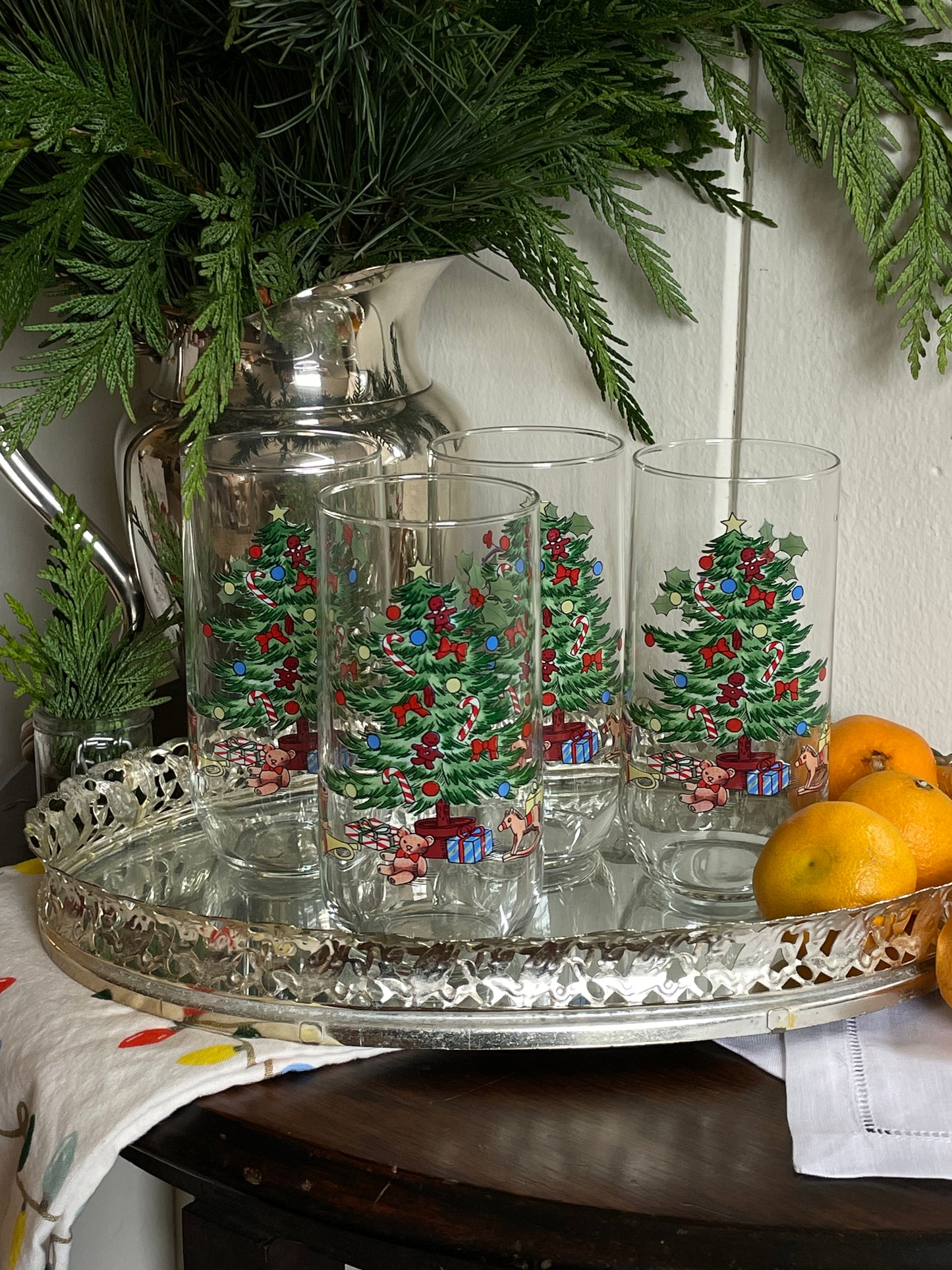 Christmas Morning Tumbler Glasses, Set of 4