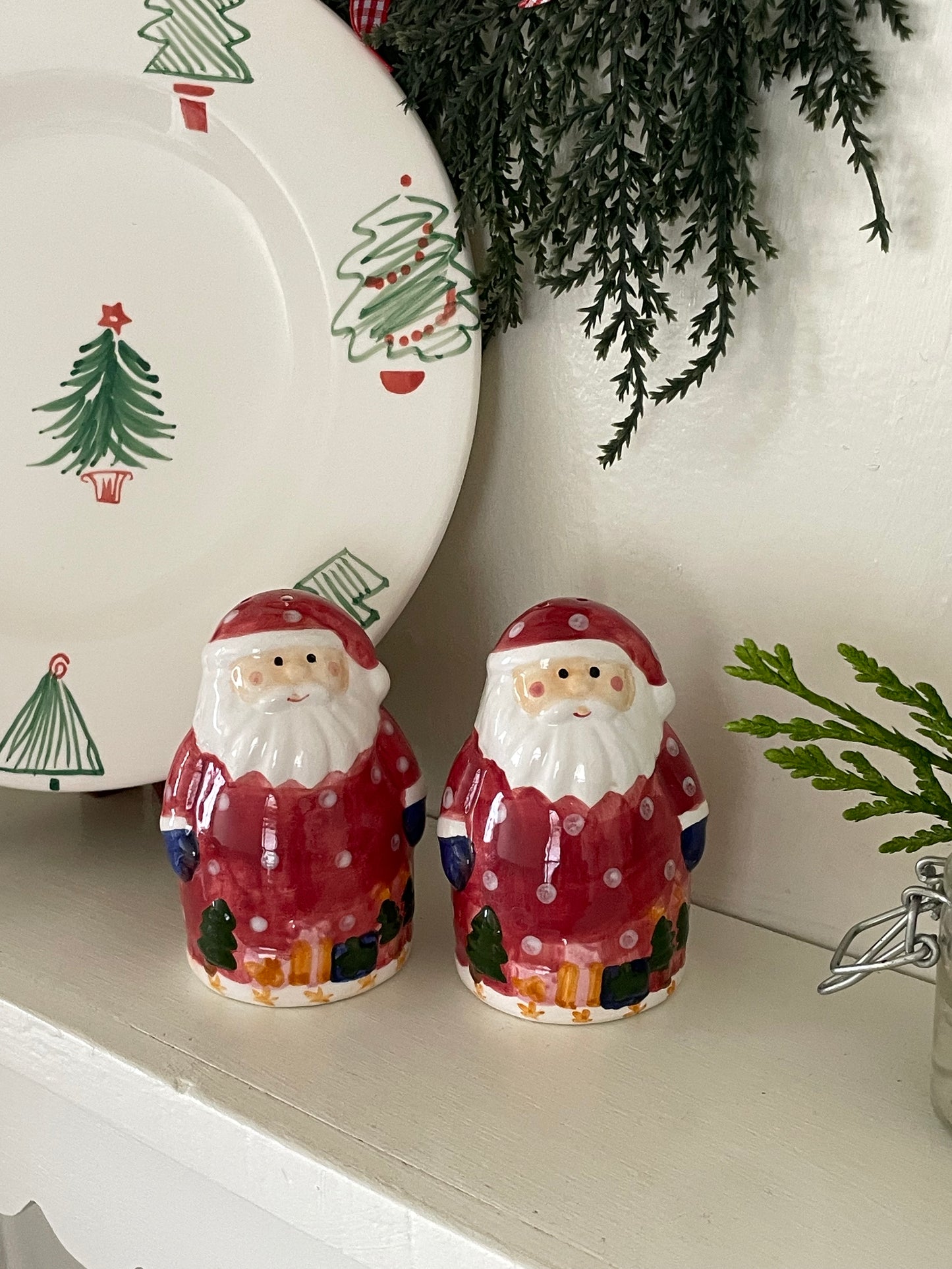 Kris Kringle Salt & Pepper Shakers