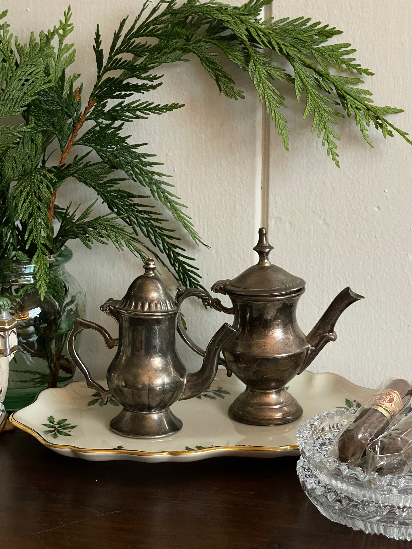 Yuletide Candle & Matchstick Holder