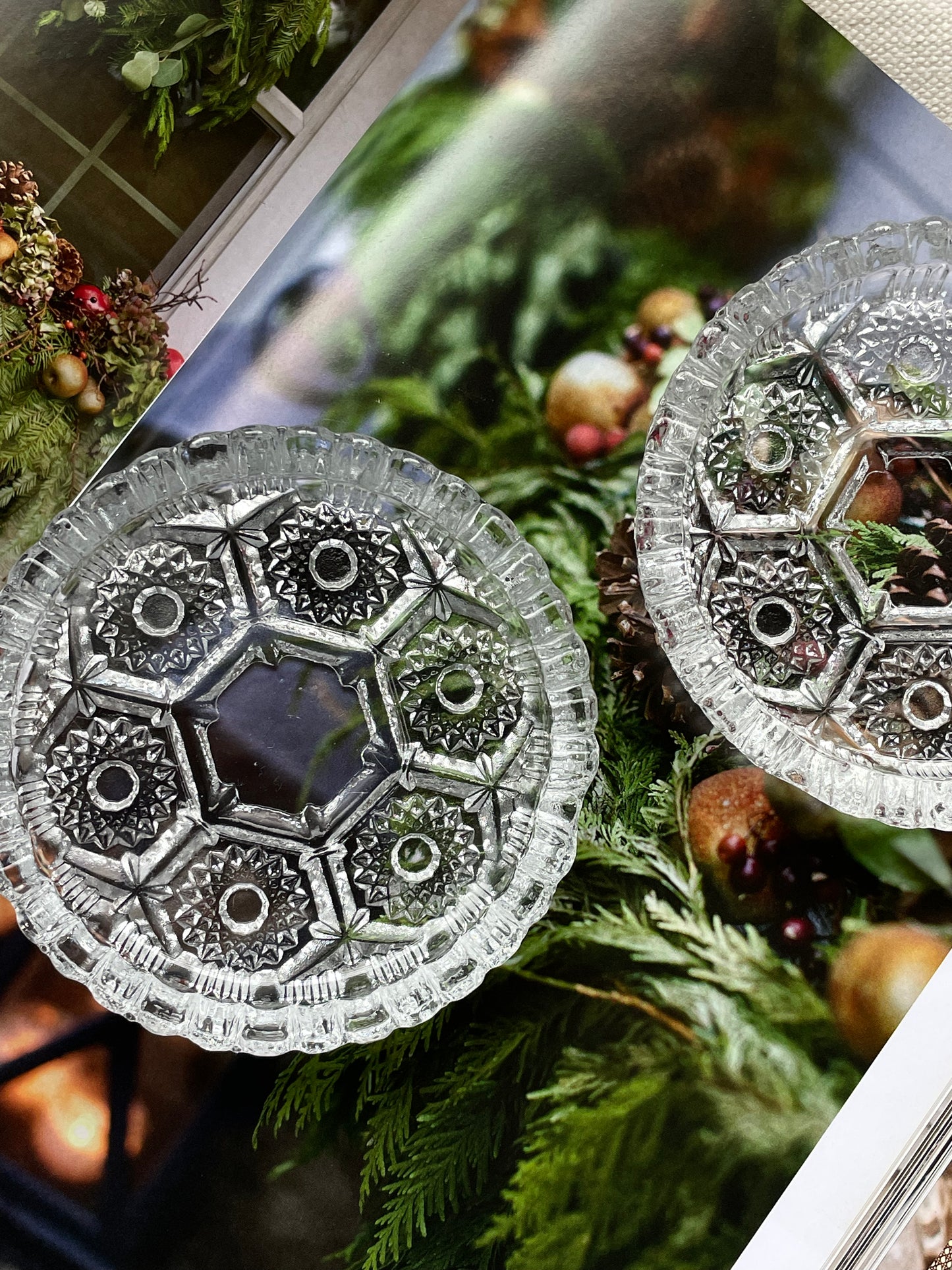 Snowflake Crystal Ashtrays, Set of 2