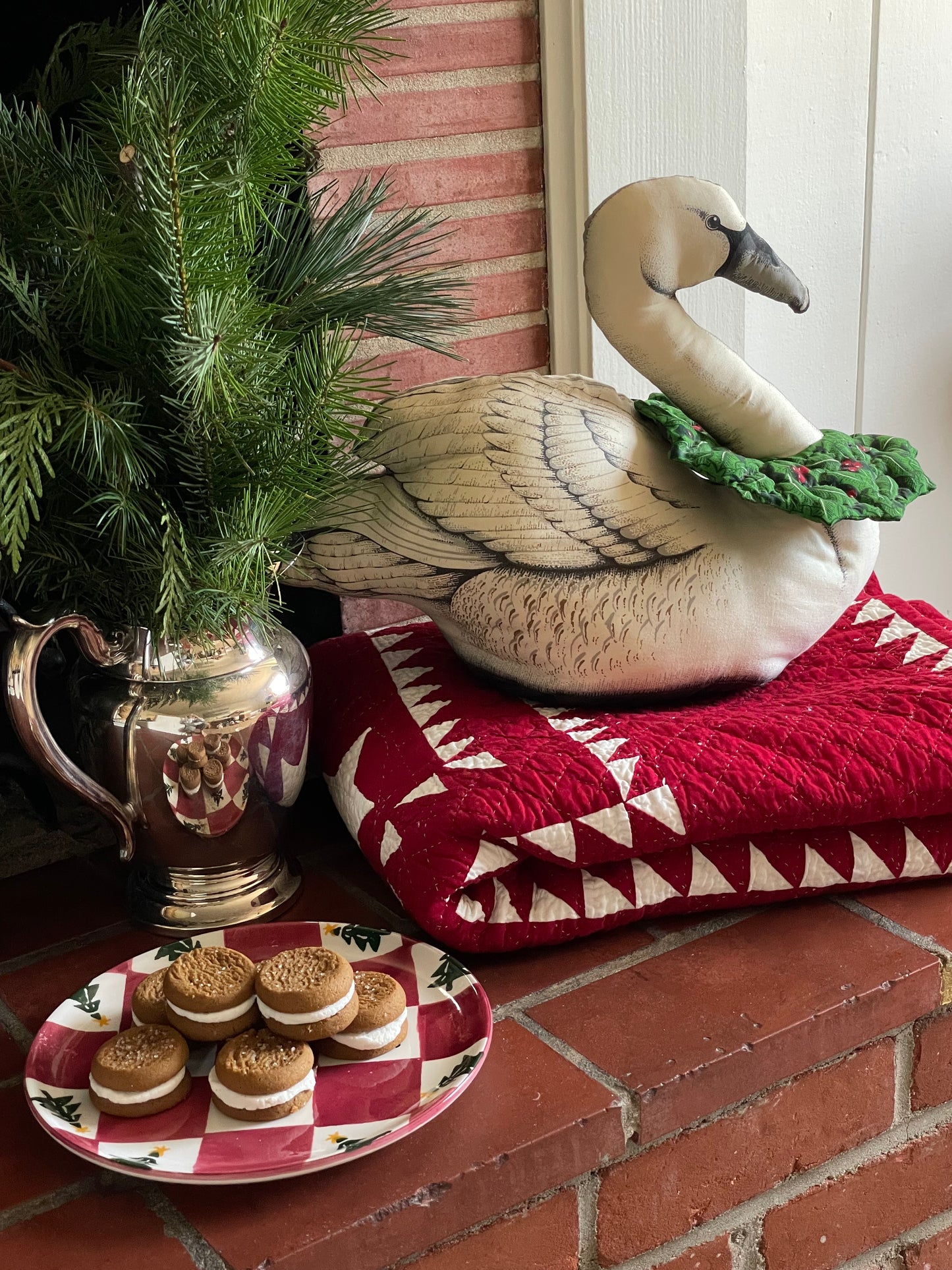 Peppermint Pines Treat Plate