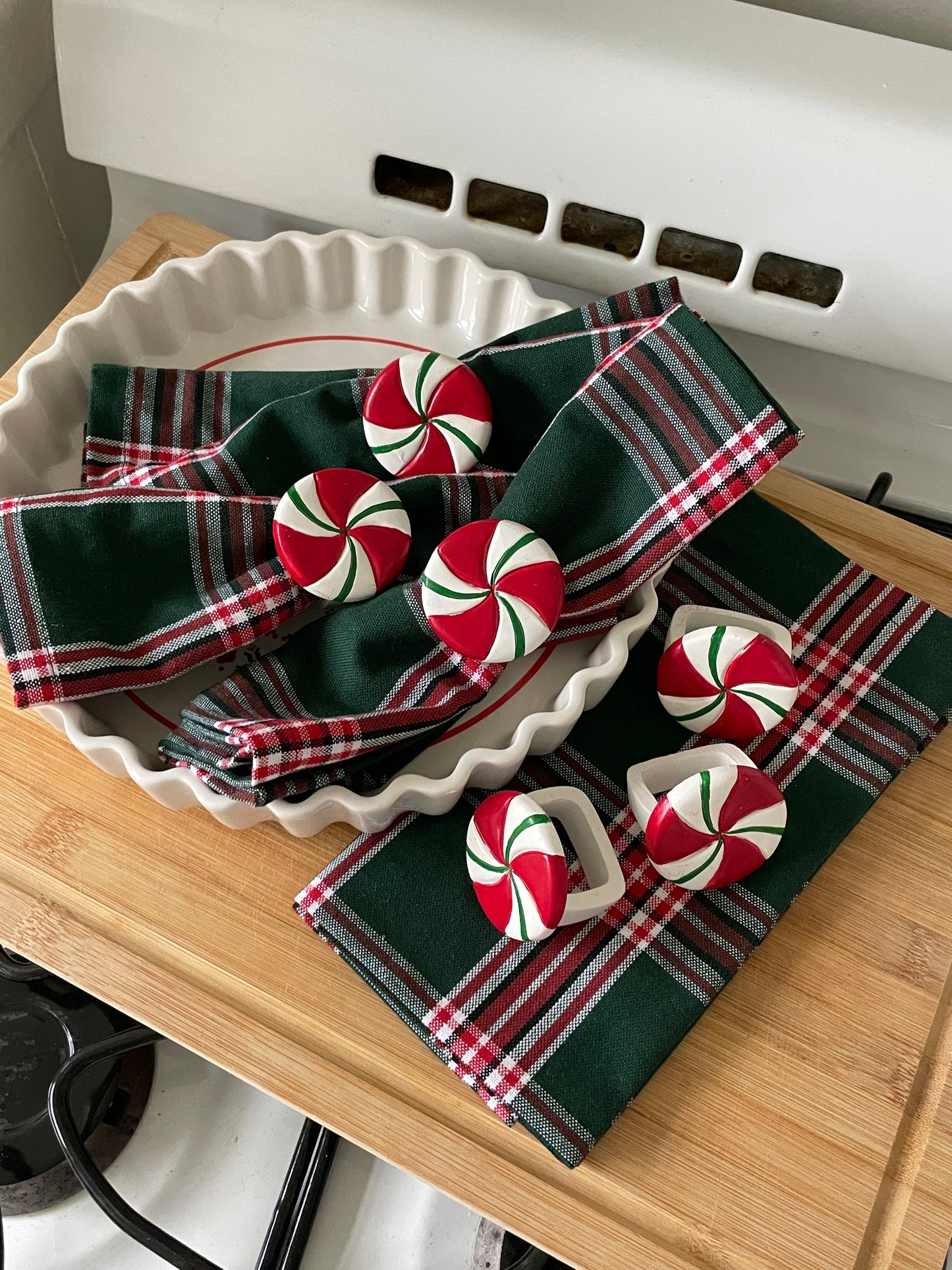 Peppermint Napkin Rings, Set of 6