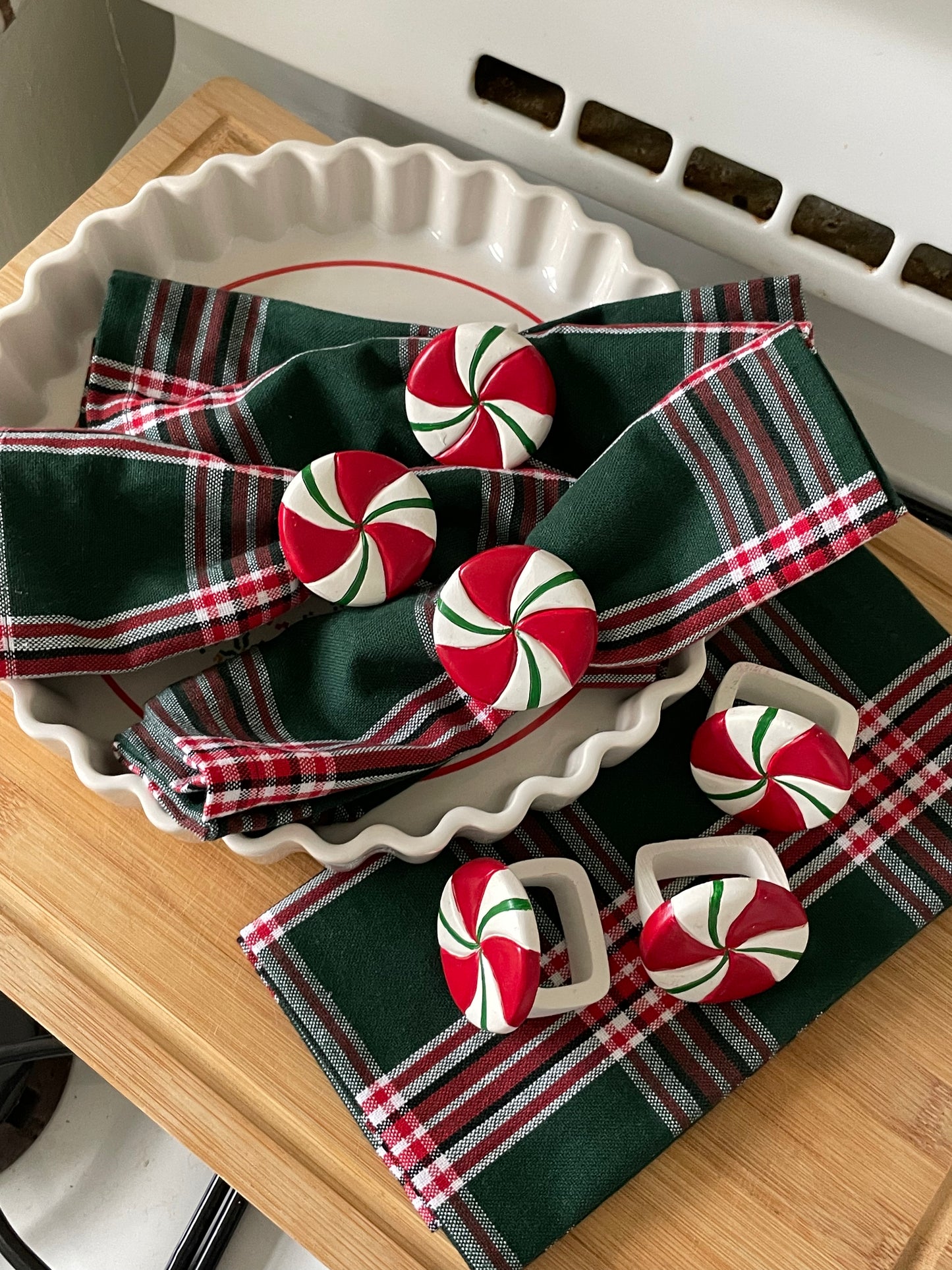 Peppermint Napkin Rings, Set of 6