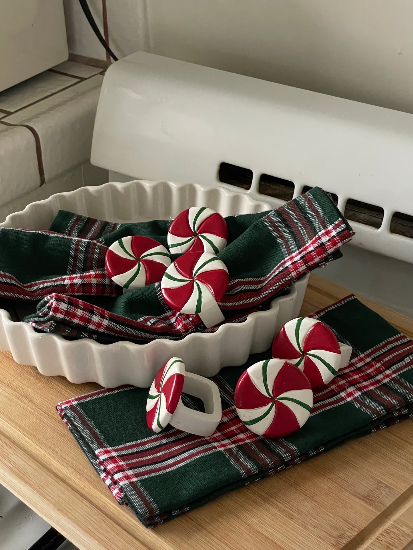 Peppermint Napkin Rings, Set of 6