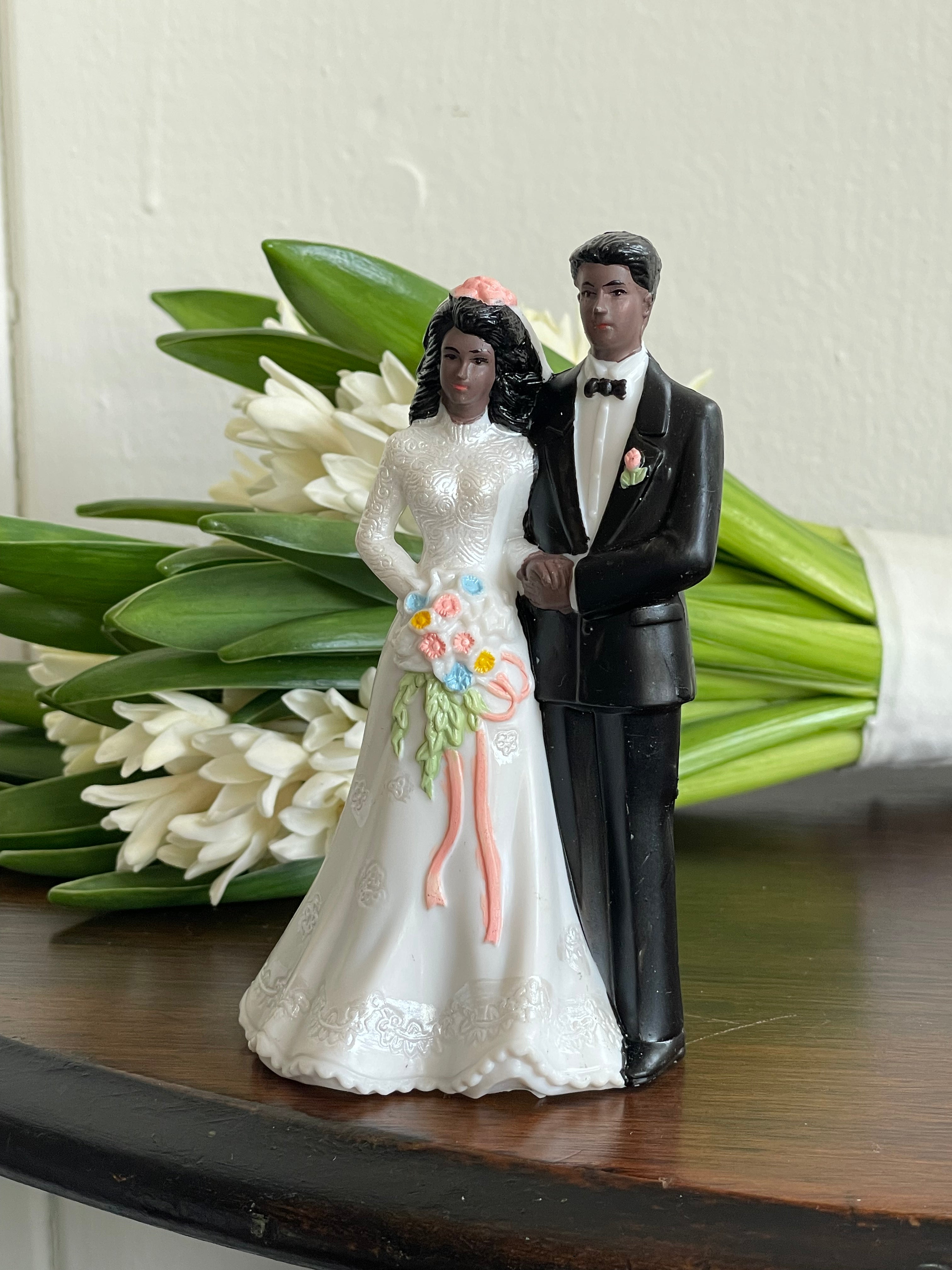 London Vintage Cake Topper