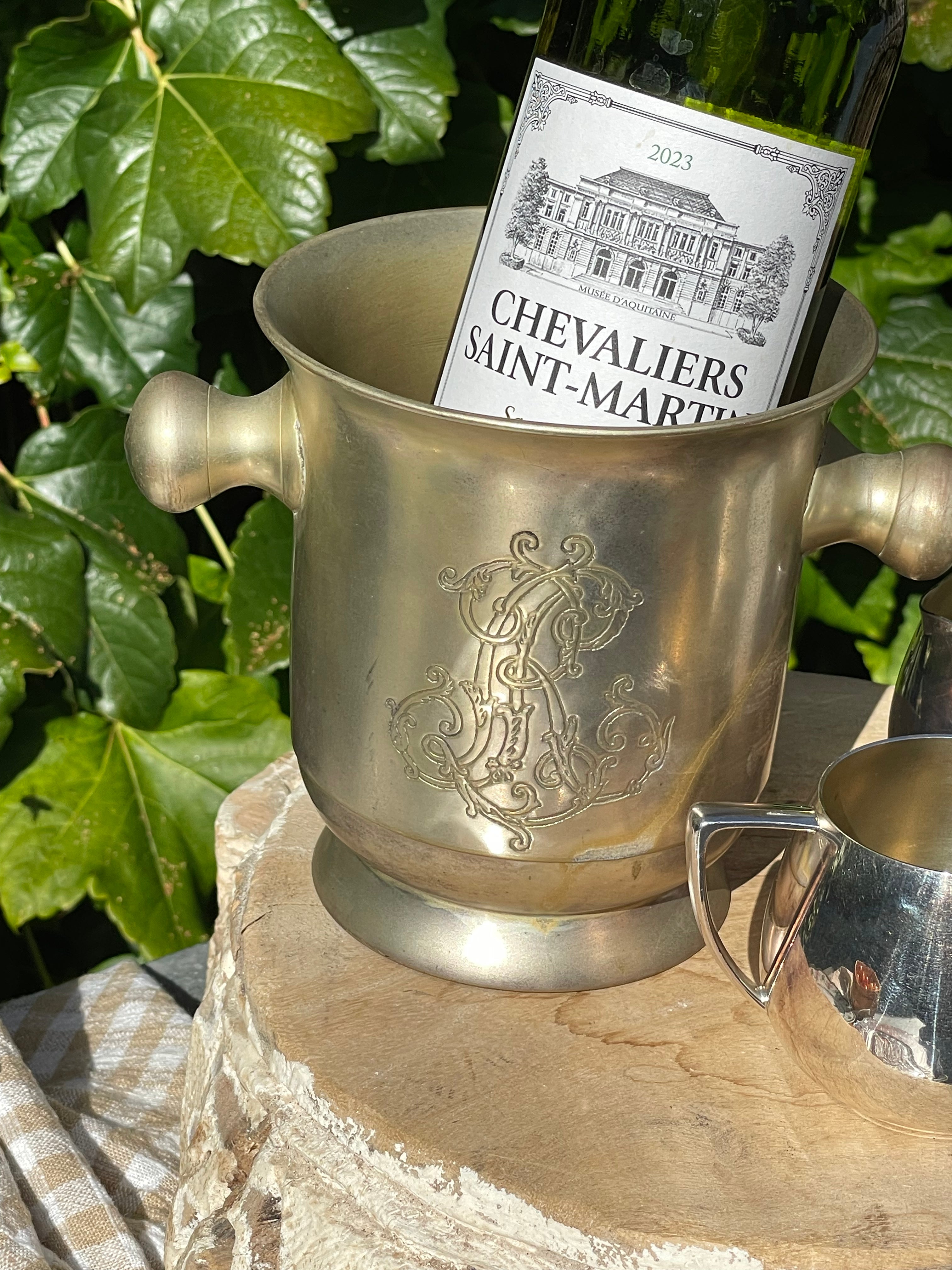 Old Greenwich Wine Chiller