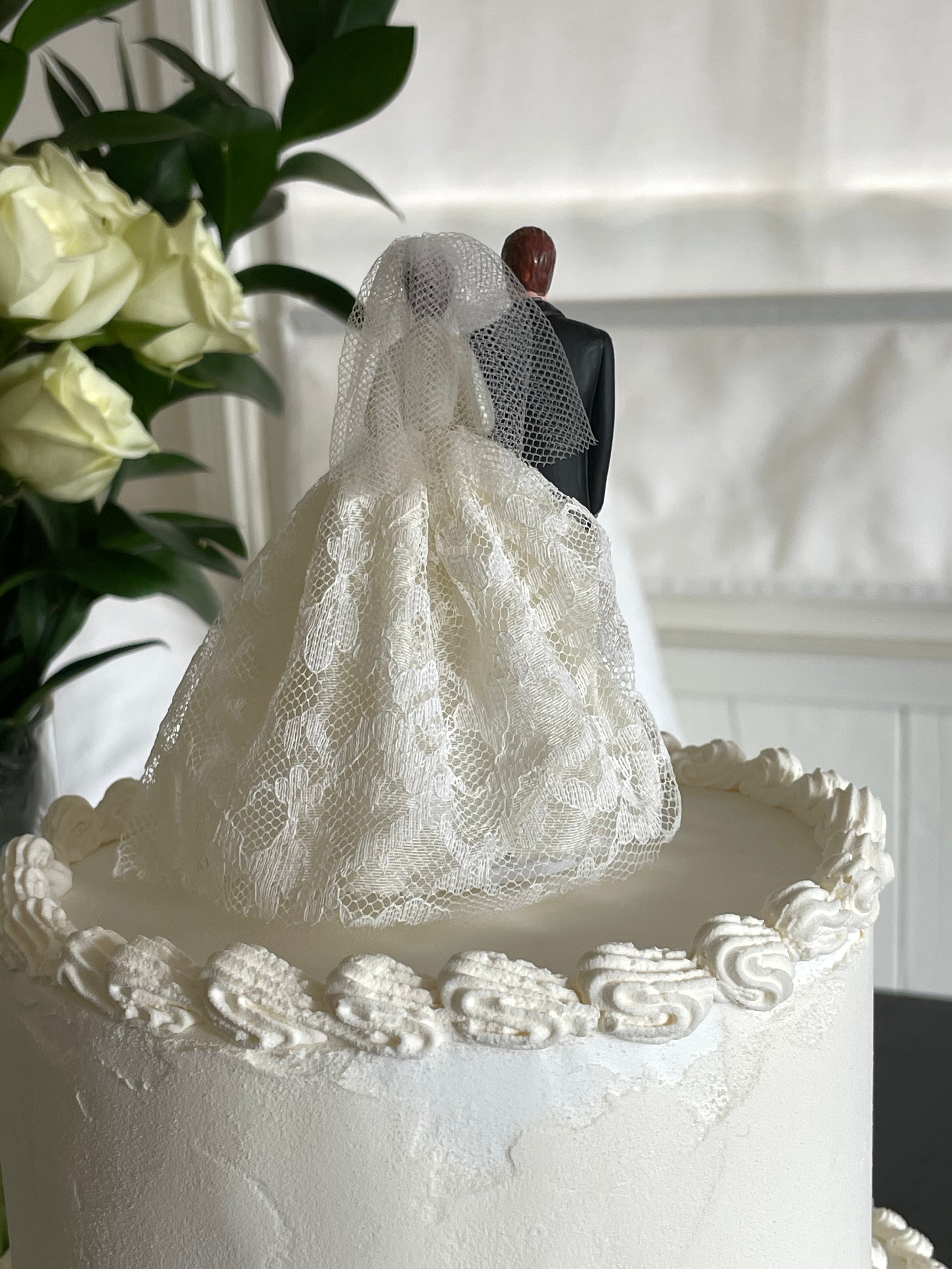 Southampton Vintage Cake Topper