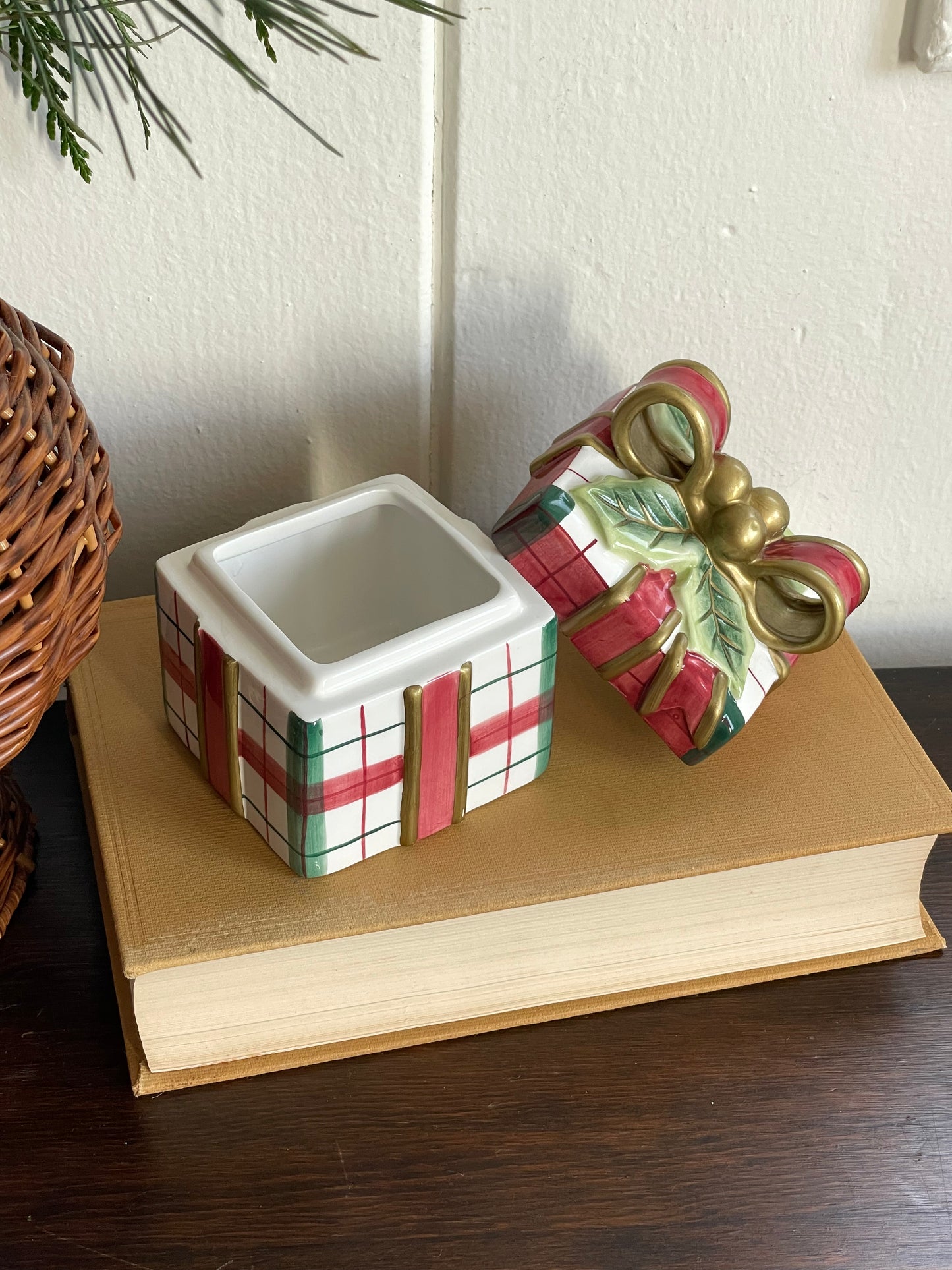 Jolly Ceramic Trinket Box