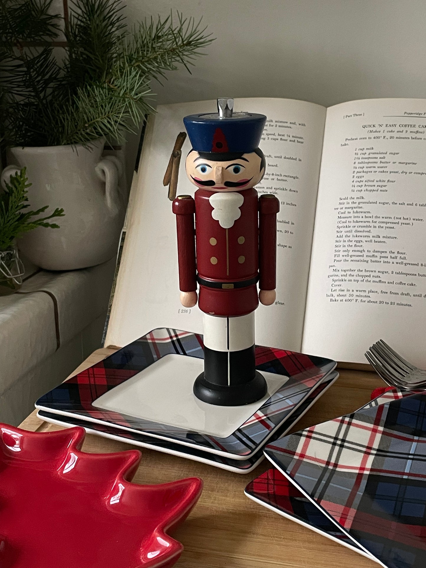Nutcracker Salt Shaker & Pepper Grinder