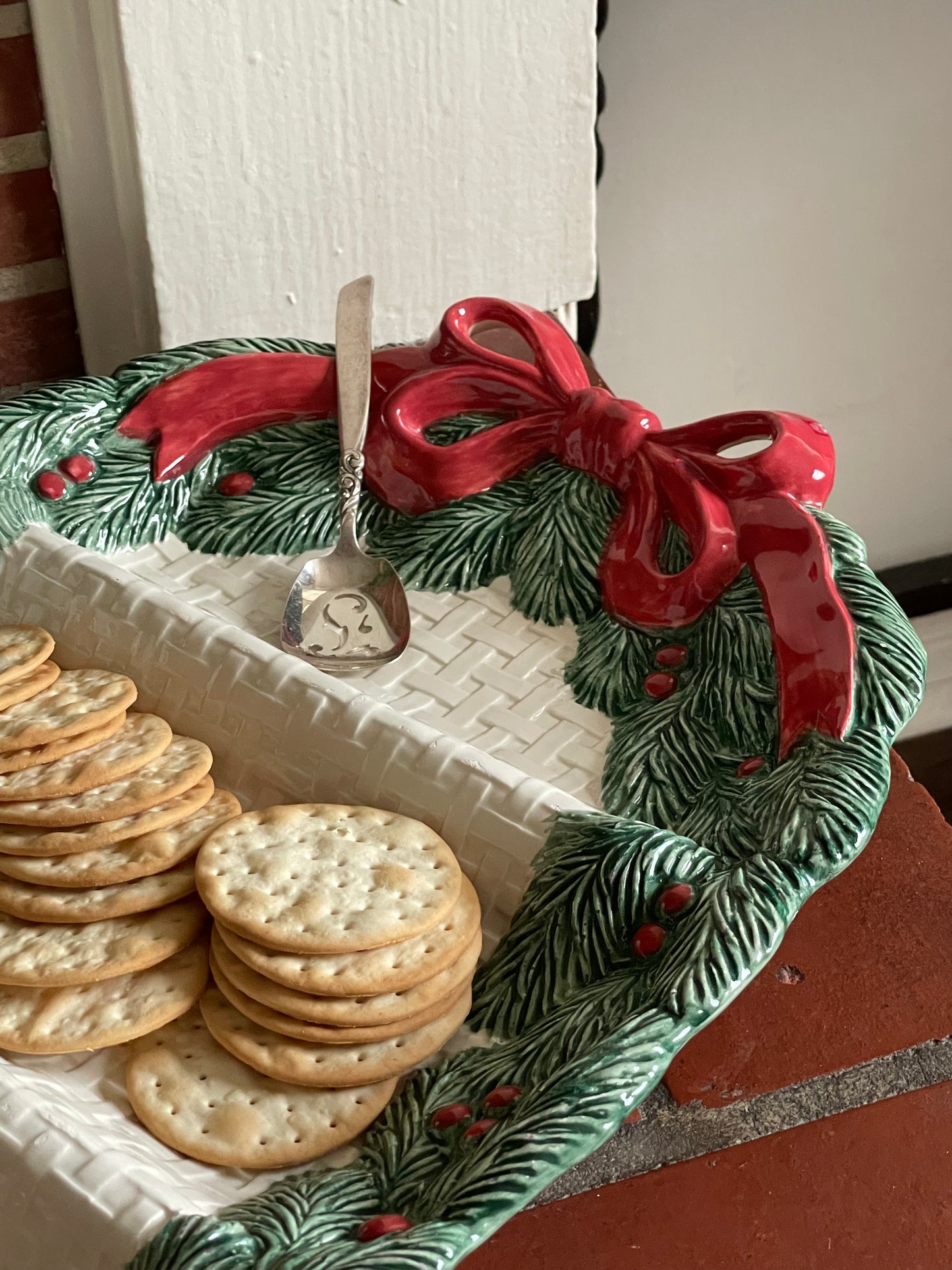 Fitz & Floyd Christmas Wreath Canape Plate