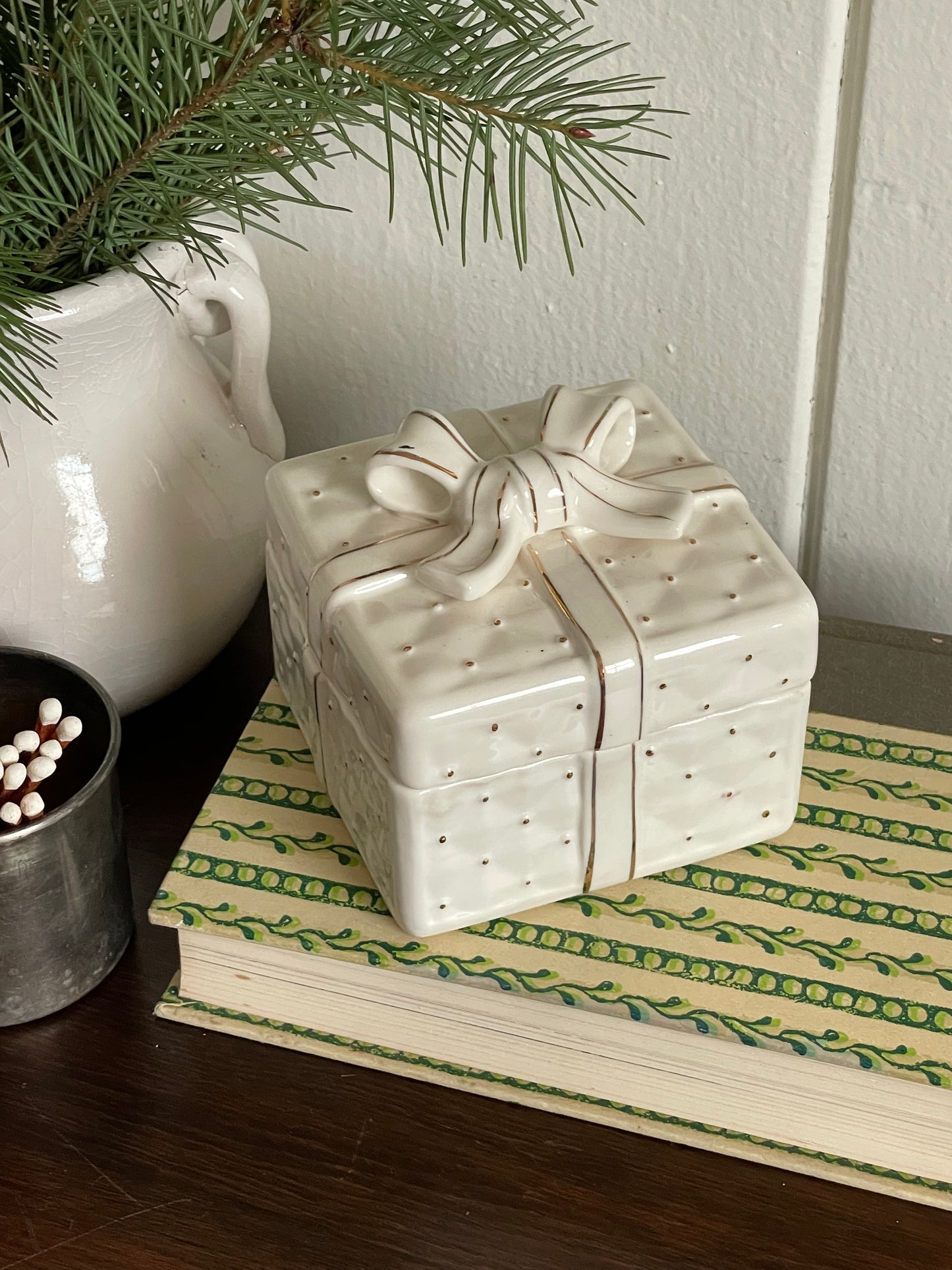 White Christmas Trinket Box