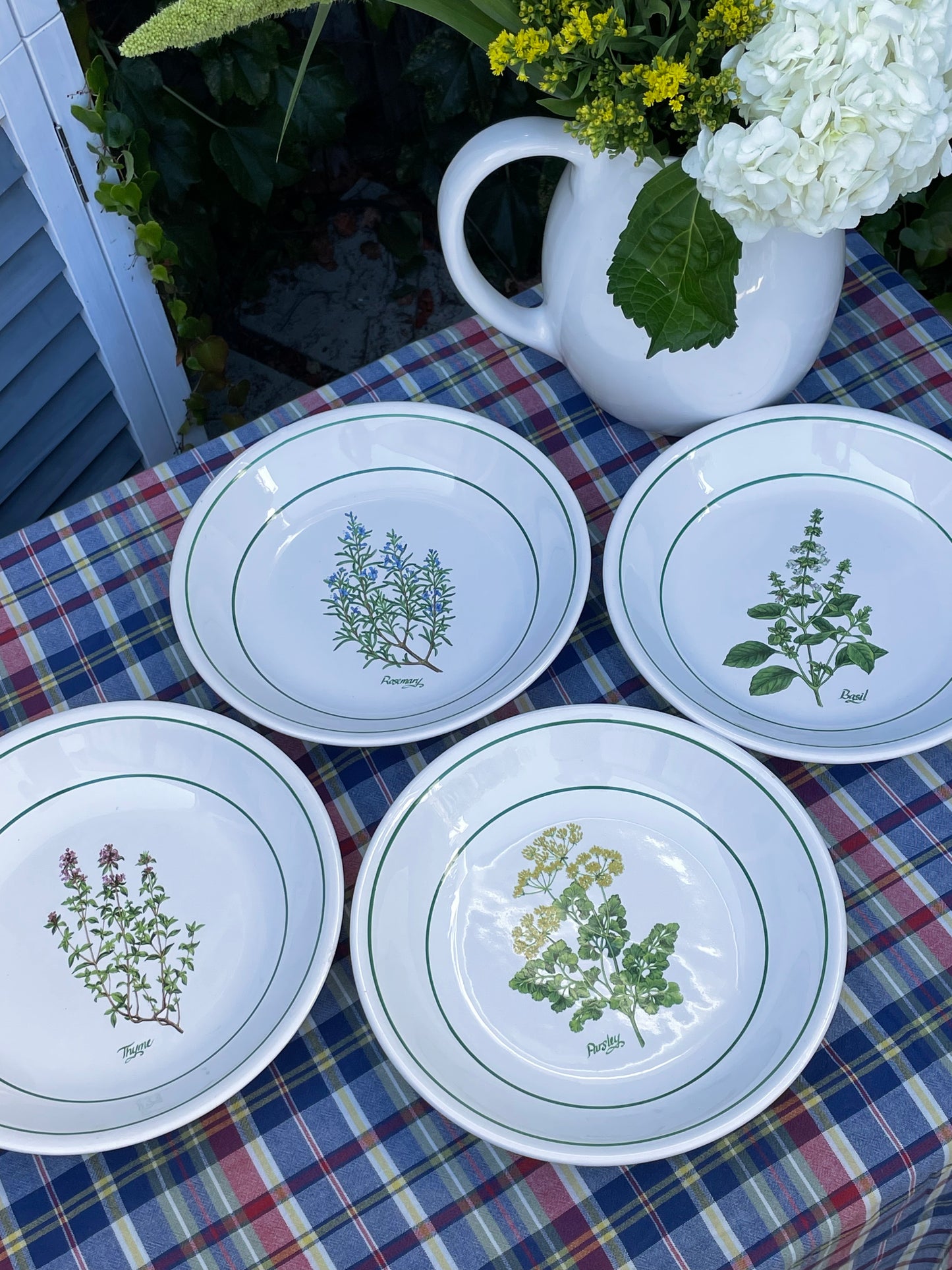 Culinary Herb Salad Bowls, Set of 4