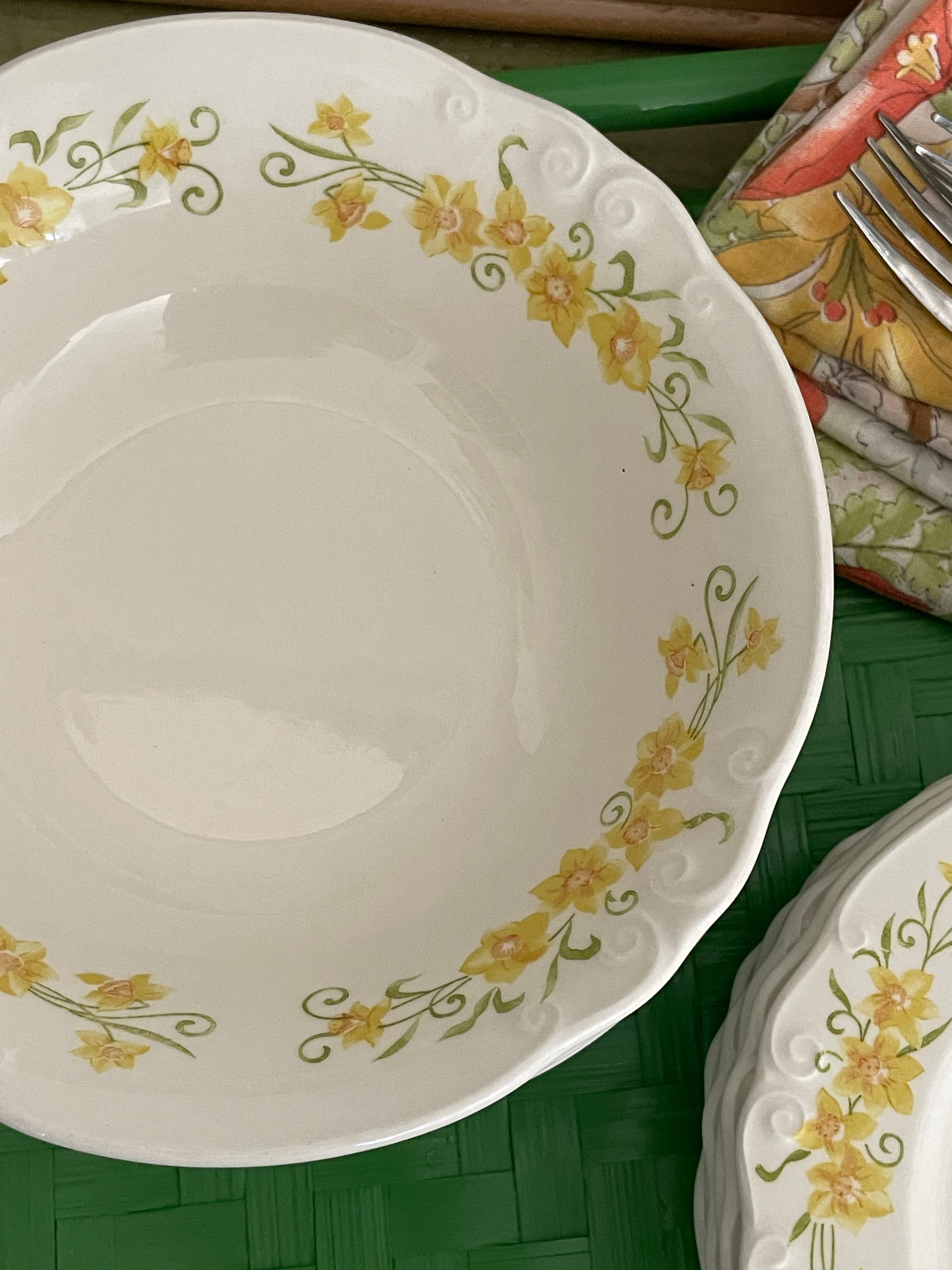 Palmette Dessert Bowls, Set of 4