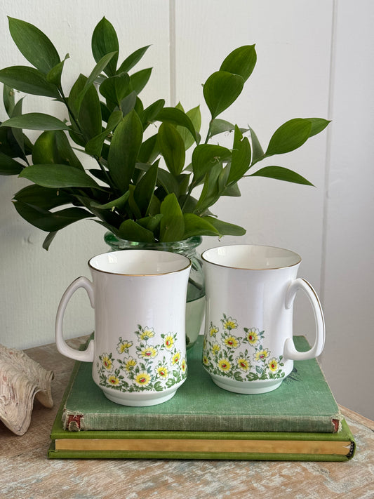 Goldie Coffee Mugs, Set of 2