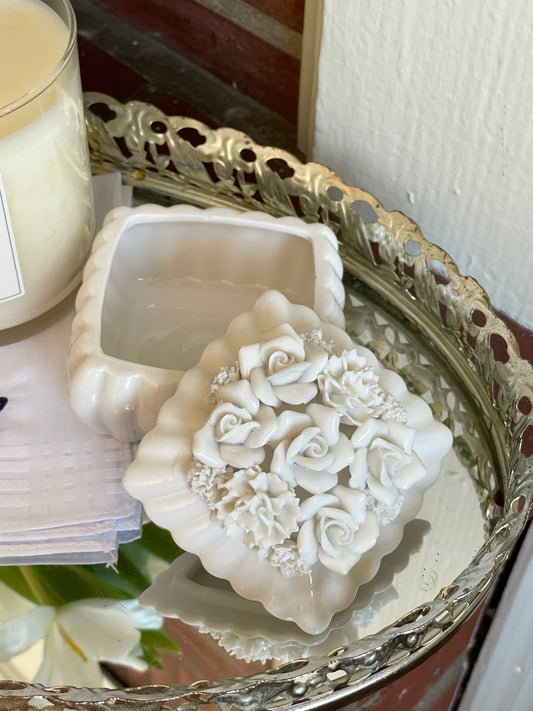 Rosebud Trinket Box