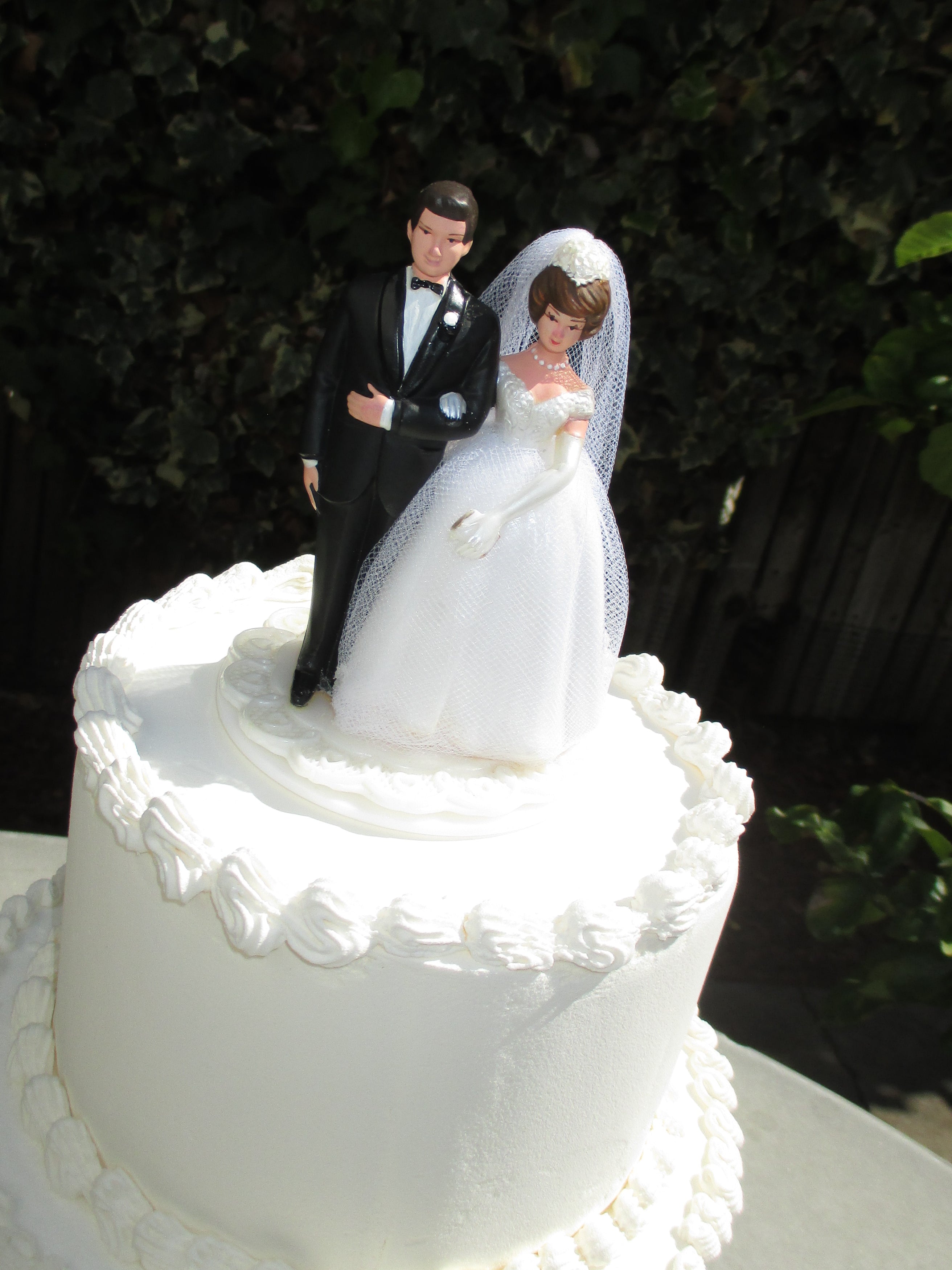 Charleston Vintage Cake Topper