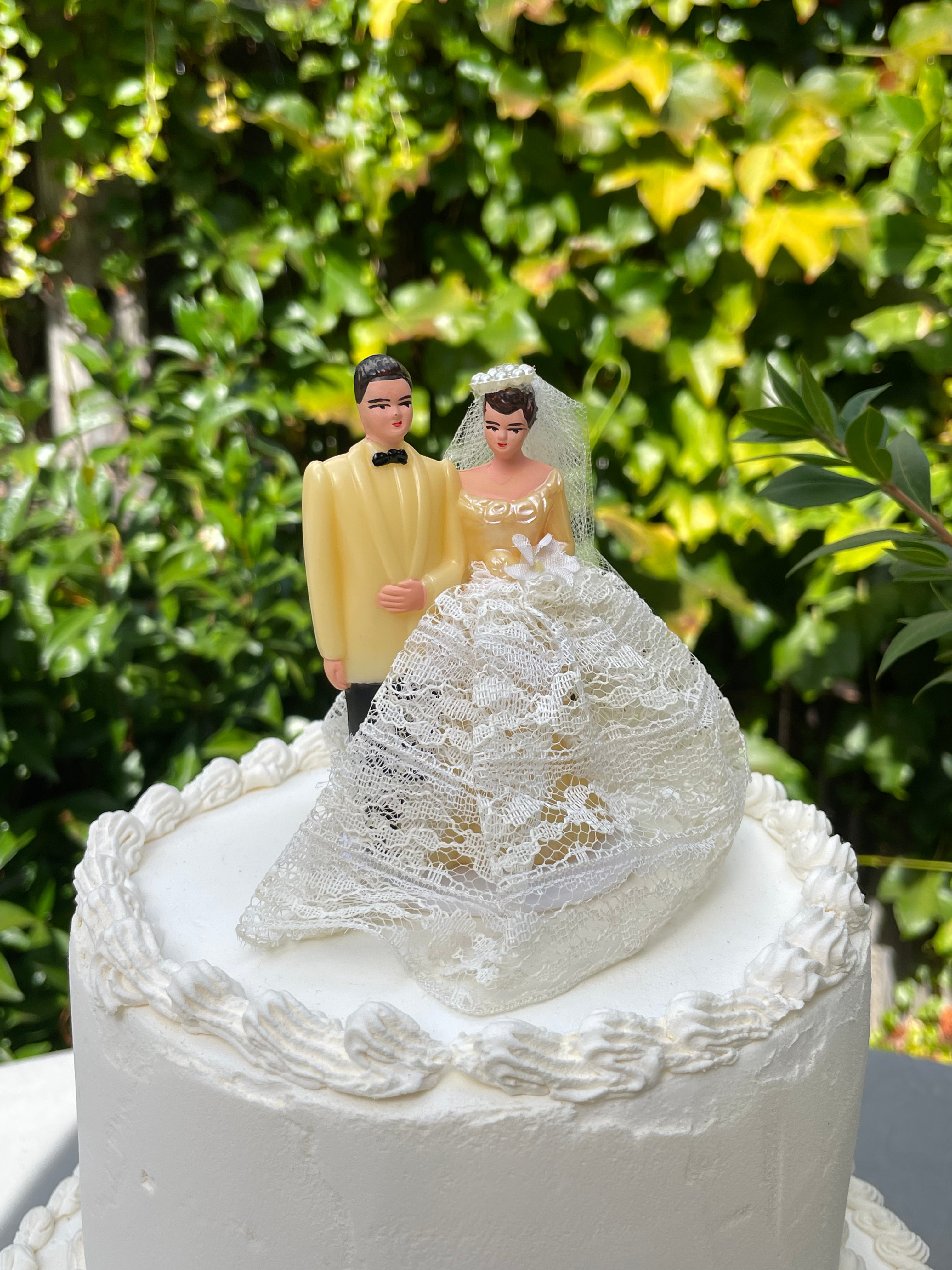 Aspen Cake Topper