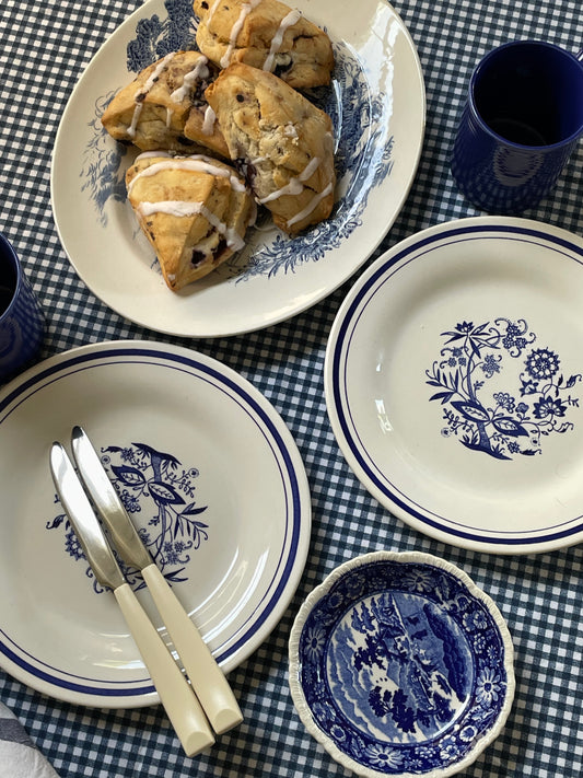 Cornwall Plates, Set of 2