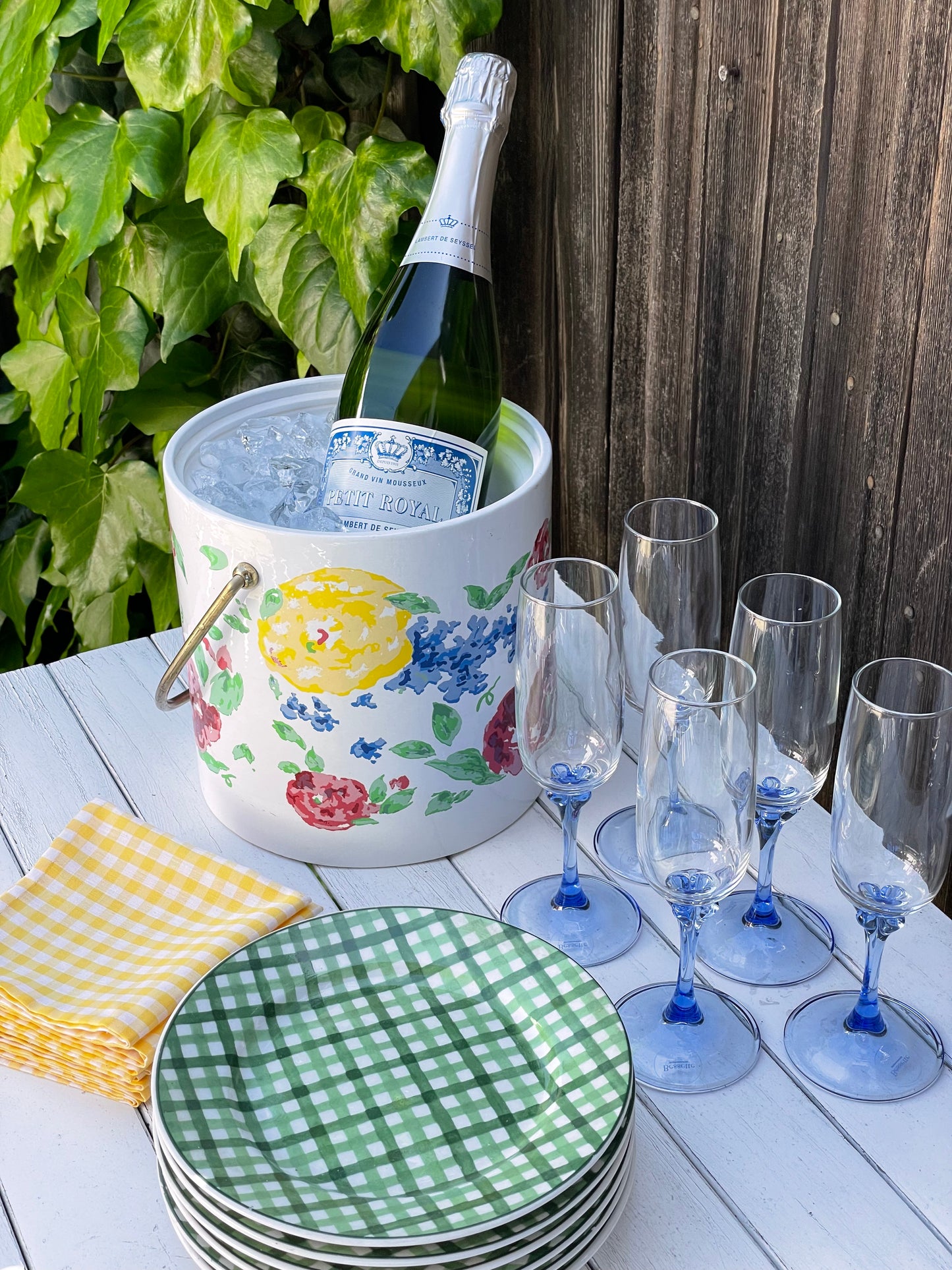 Blue Daisy Champagne Flutes