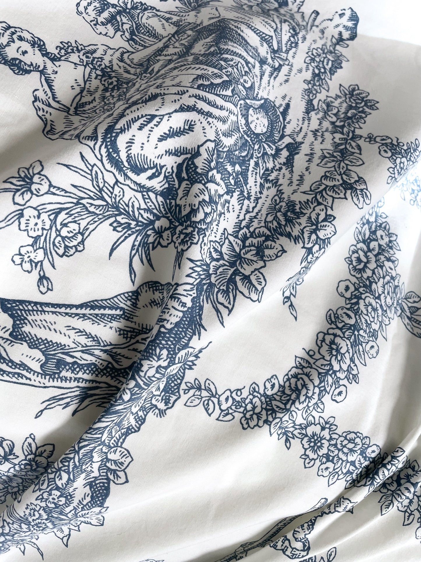 Toile de Jouy, Queen Flat Sheet